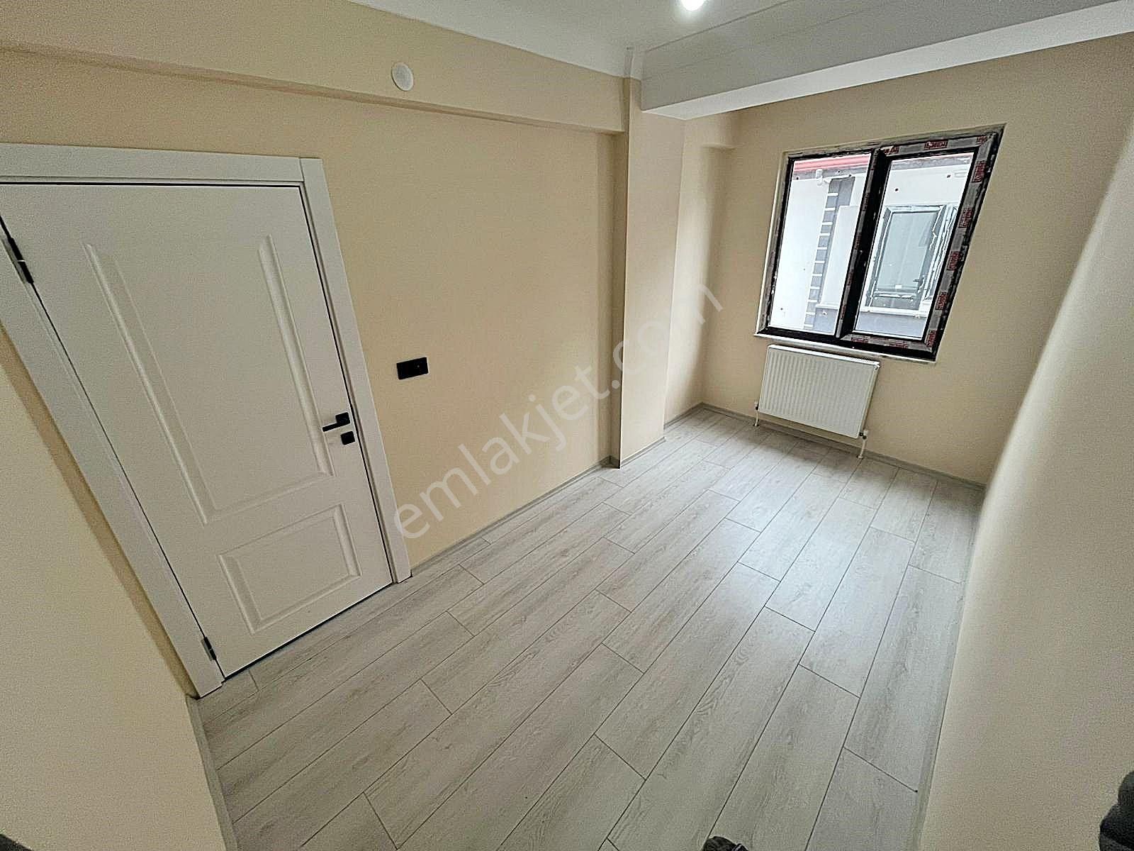 Az-er Yapıdan Hastane Karşısı Satılık İskanlı 2+1 Ara Kat Daire! - Görsel 13