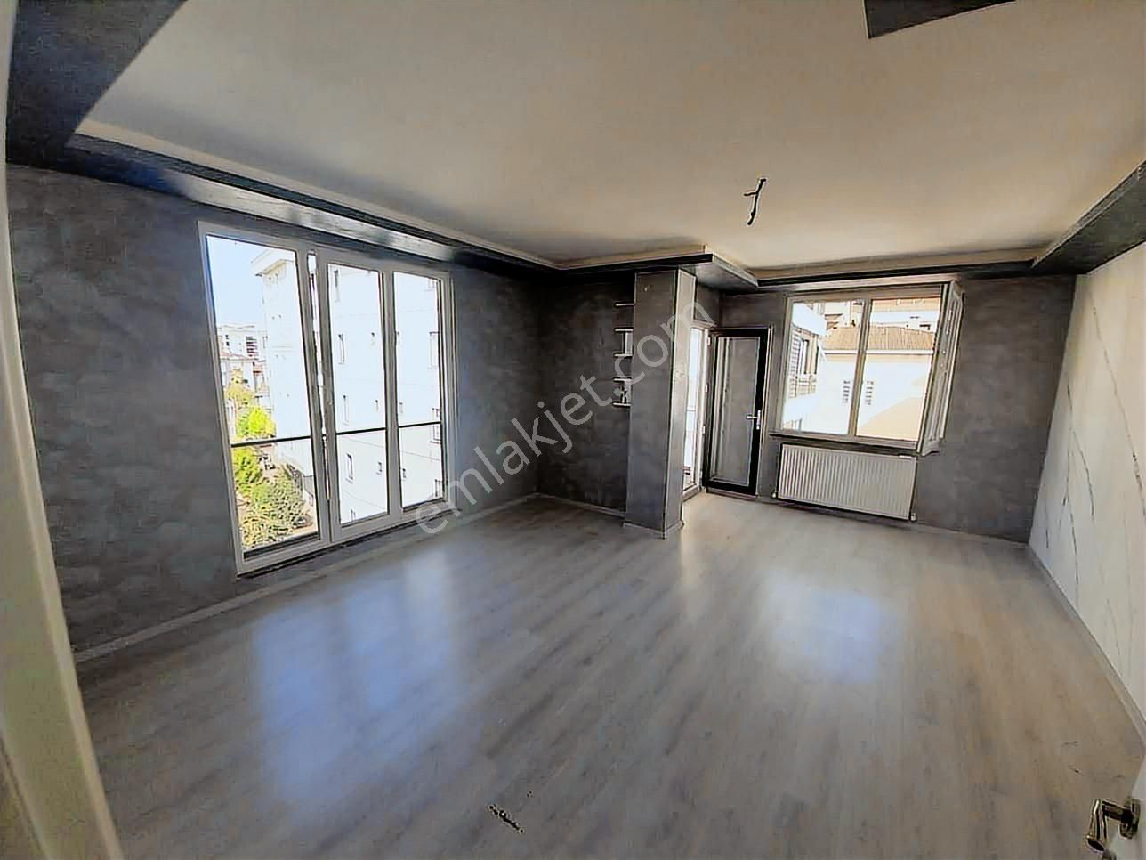 Ana Caddede Alt 2+1 Üst 2+1 Bağımsız Otoparklı Satılık Dubleks - Görsel 12