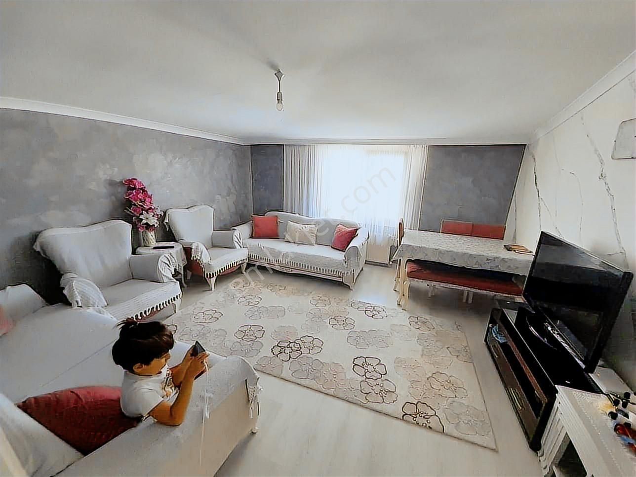 Ana Caddede Alt 2+1 Üst 2+1 Bağımsız Otoparklı Satılık Dubleks - Görsel 24