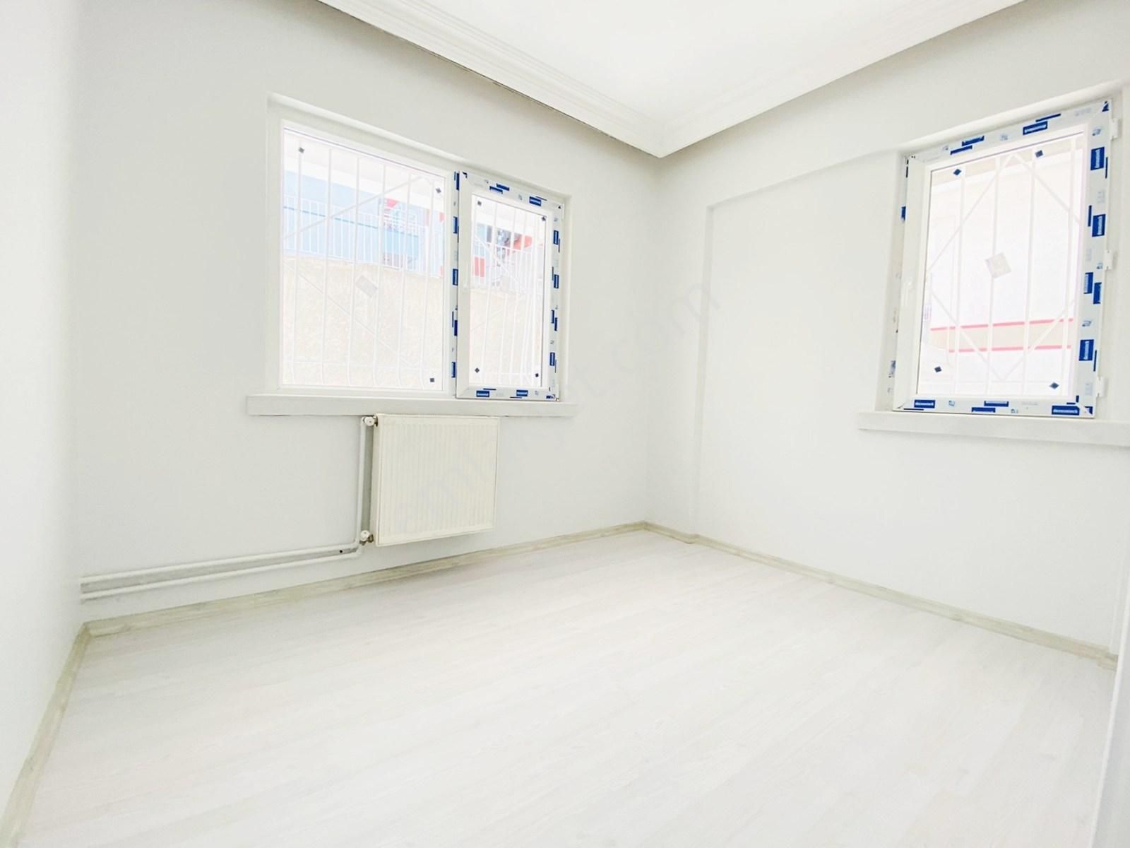 Valentia'dan Natoyolu Cadde Yanı Yapılı 3+1 Satılık Daire !!! - Görsel 19