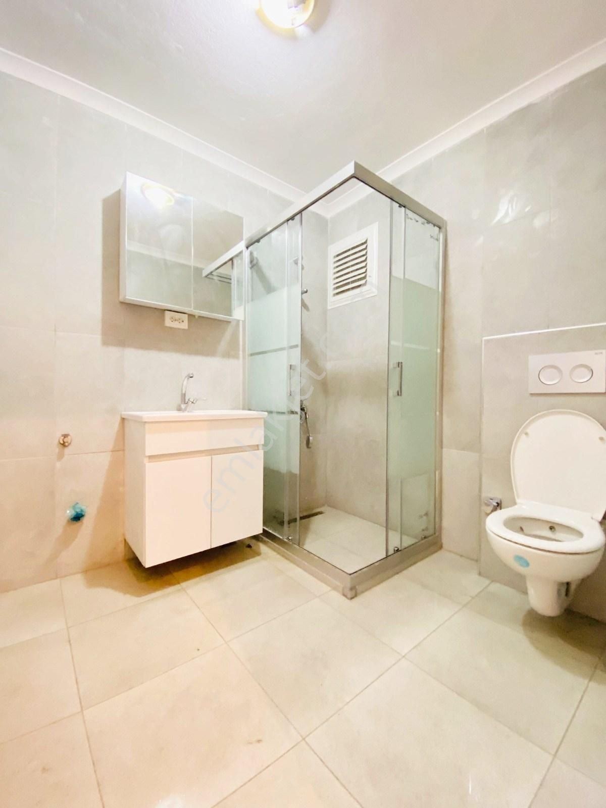 Valentia'dan Natoyolu Cadde Yanı Yapılı 3+1 Satılık Daire !!! - Görsel 11