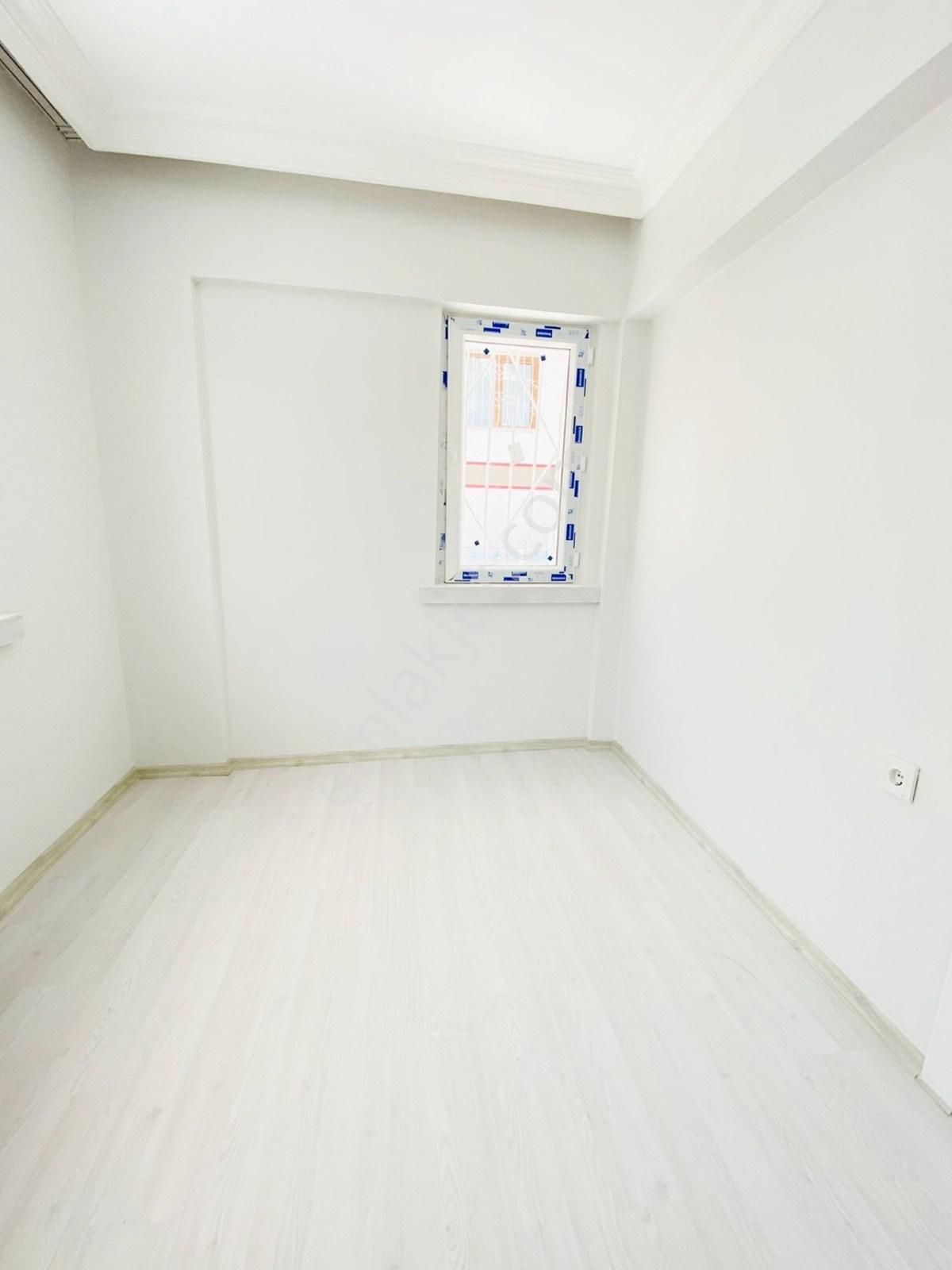 Valentia'dan Natoyolu Cadde Yanı Yapılı 3+1 Satılık Daire !!! - Görsel 18