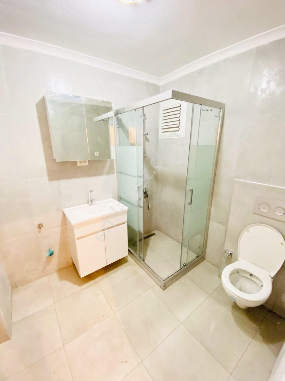 Valentia'dan Natoyolu Cadde Yanı Yapılı 3+1 Satılık Daire !!! - Görsel 10