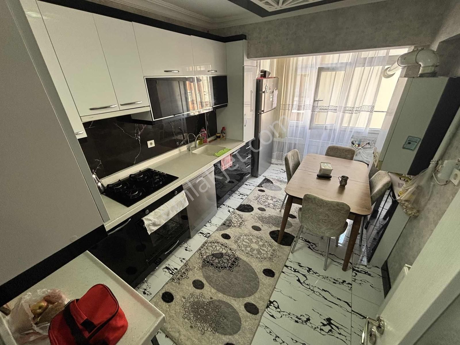 Torun^dan Full Yapılı Ön Cephe Geniş Masrafsız 3+1 Arakat Daire - Görsel 3