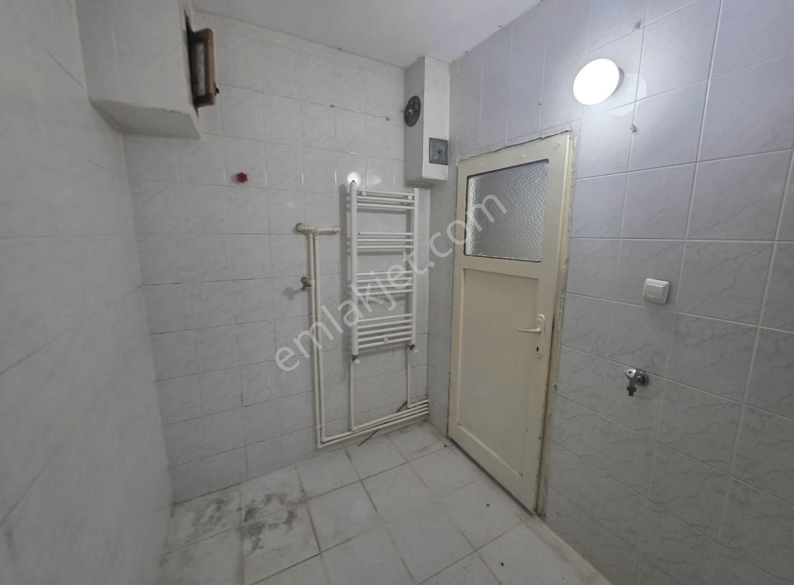 1.oruçgazi Mahallesi 2+1 Bodrum Kat Kiralık Daire - Görsel 3