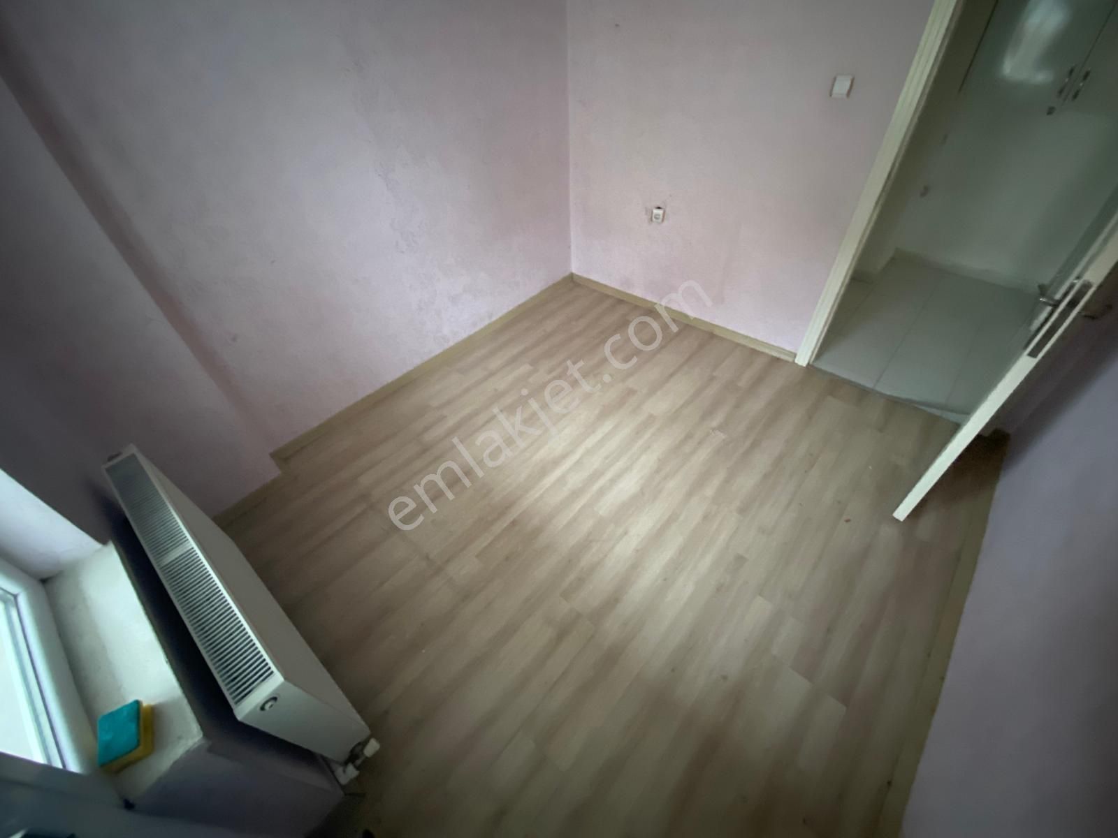 Yaşarkemal Cad. Ön Cephe Asansörlü Ara Katta 3+1 Bağımsız Dairee - Görsel 15