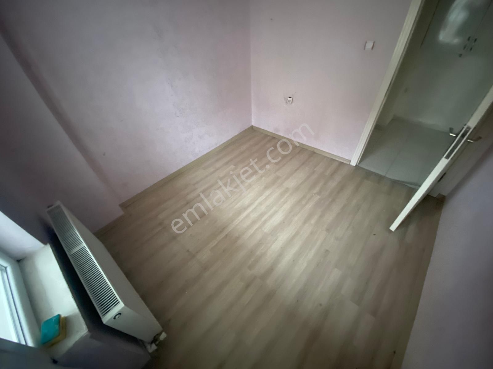 Yaşarkemal Cad. Ön Cephe Asansörlü Ara Katta 3+1 Bağımsız Dairee - Görsel 32