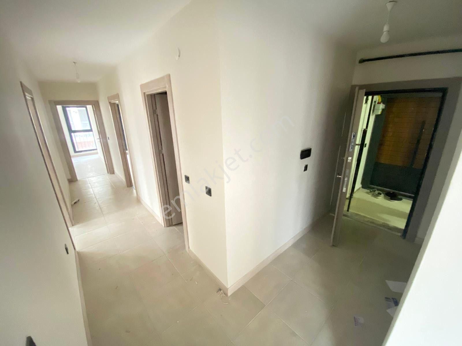 Sincan Saraycık Mh'de 3+1 Ebeveyn B. O Oturmaya Hazır Ara Katta Satılık Daire - Görsel 8