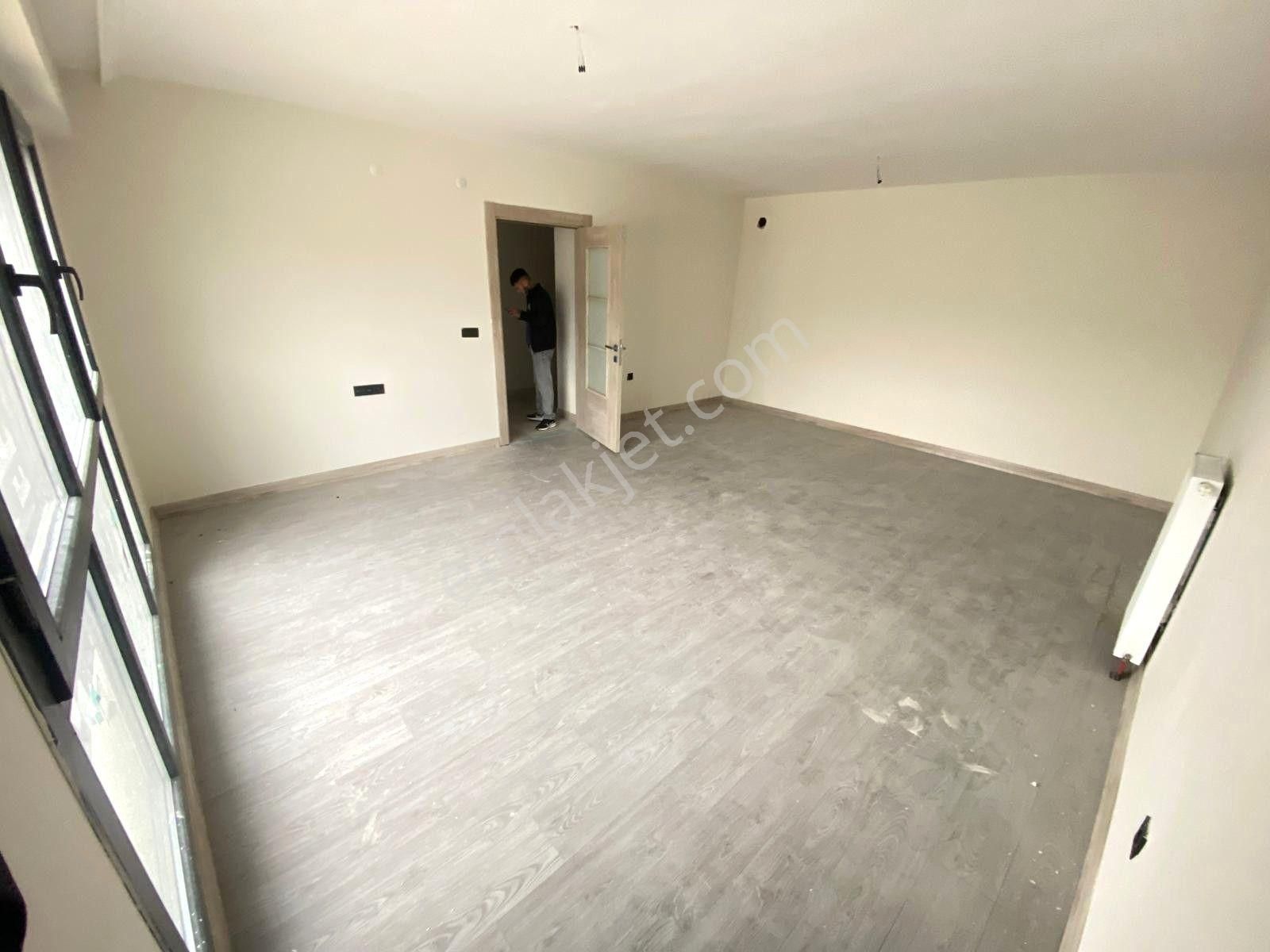 Sincan Saraycık Mh'de 3+1 Ebeveyn B. O Oturmaya Hazır Ara Katta Satılık Daire - Görsel 9