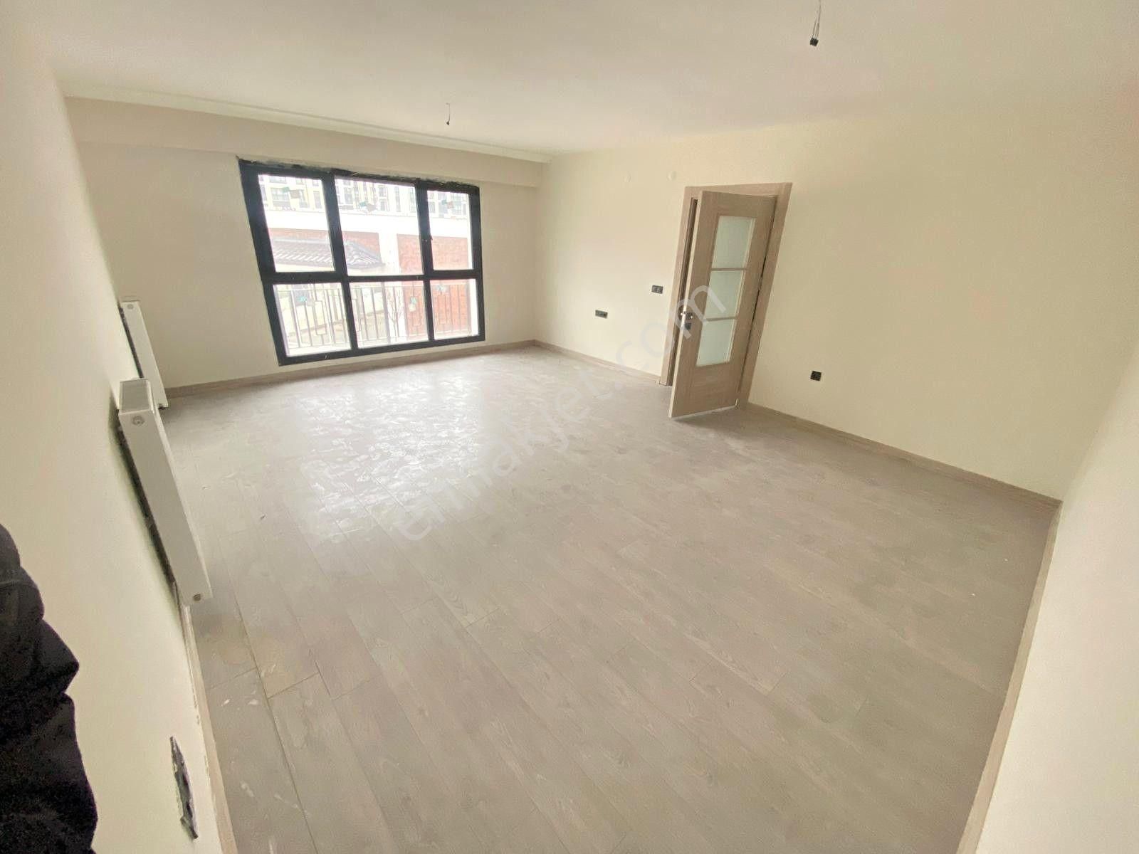 Sincan Saraycık Mh'de 3+1 Ebeveyn B. O Oturmaya Hazır Ara Katta Satılık Daire - Görsel 3