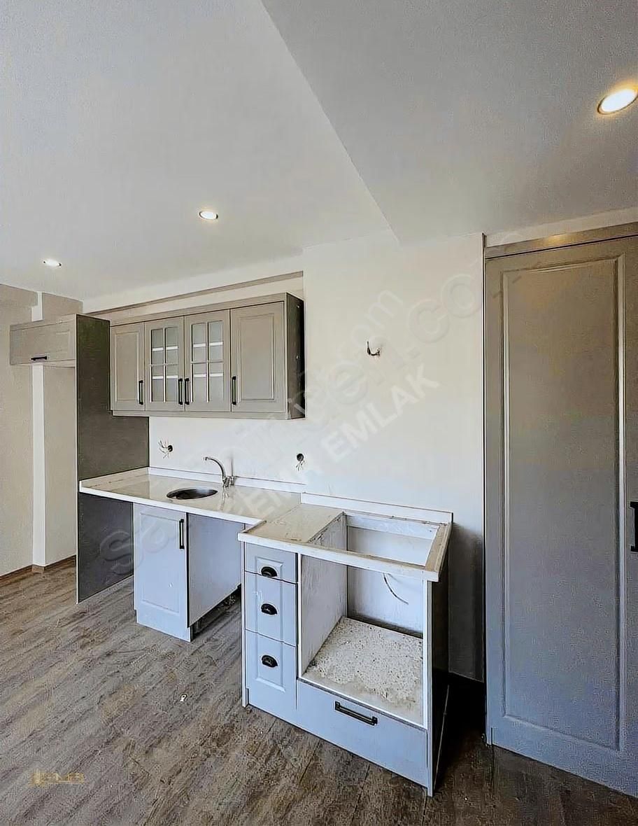 Emr'den 1+1 Uygun Lokasyon Daire - Görsel 15