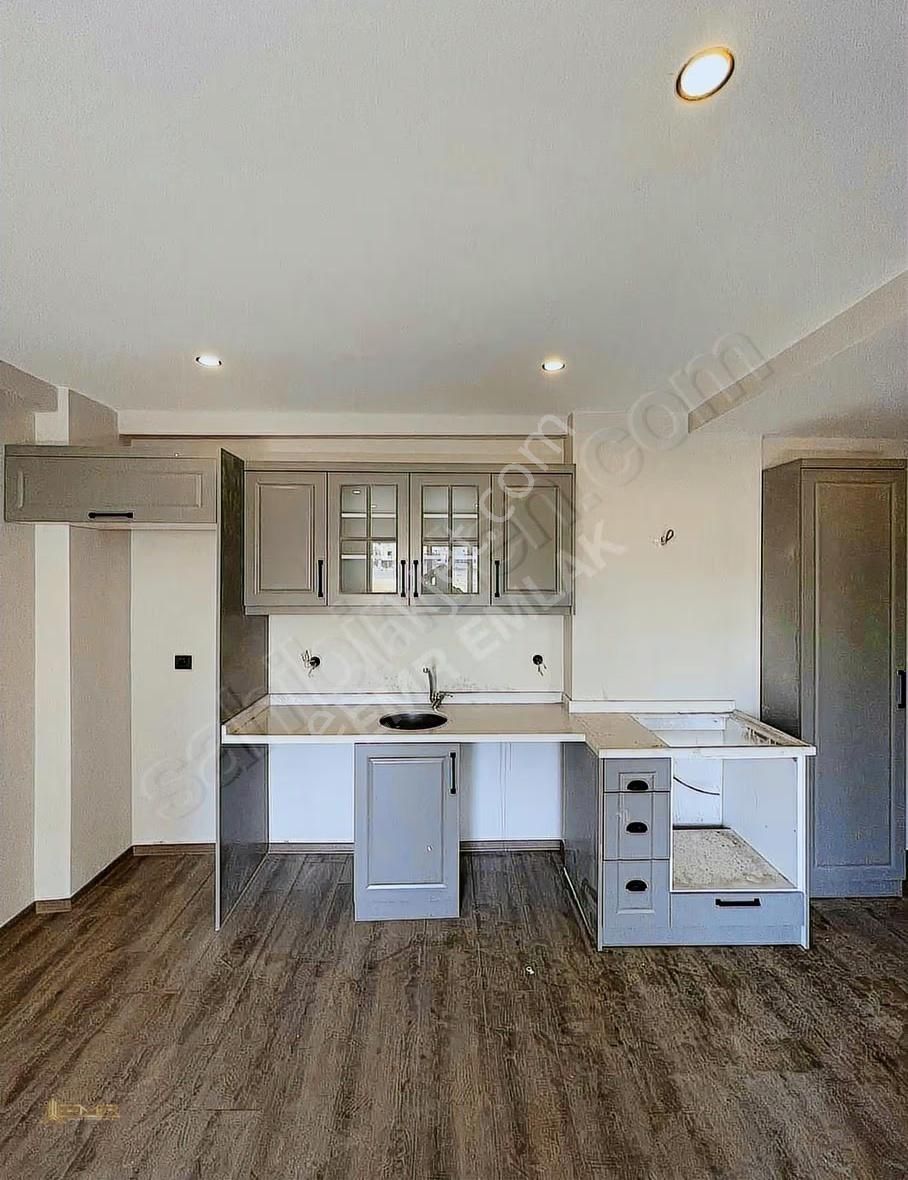 Emr'den 1+1 Uygun Lokasyon Daire - Görsel 9