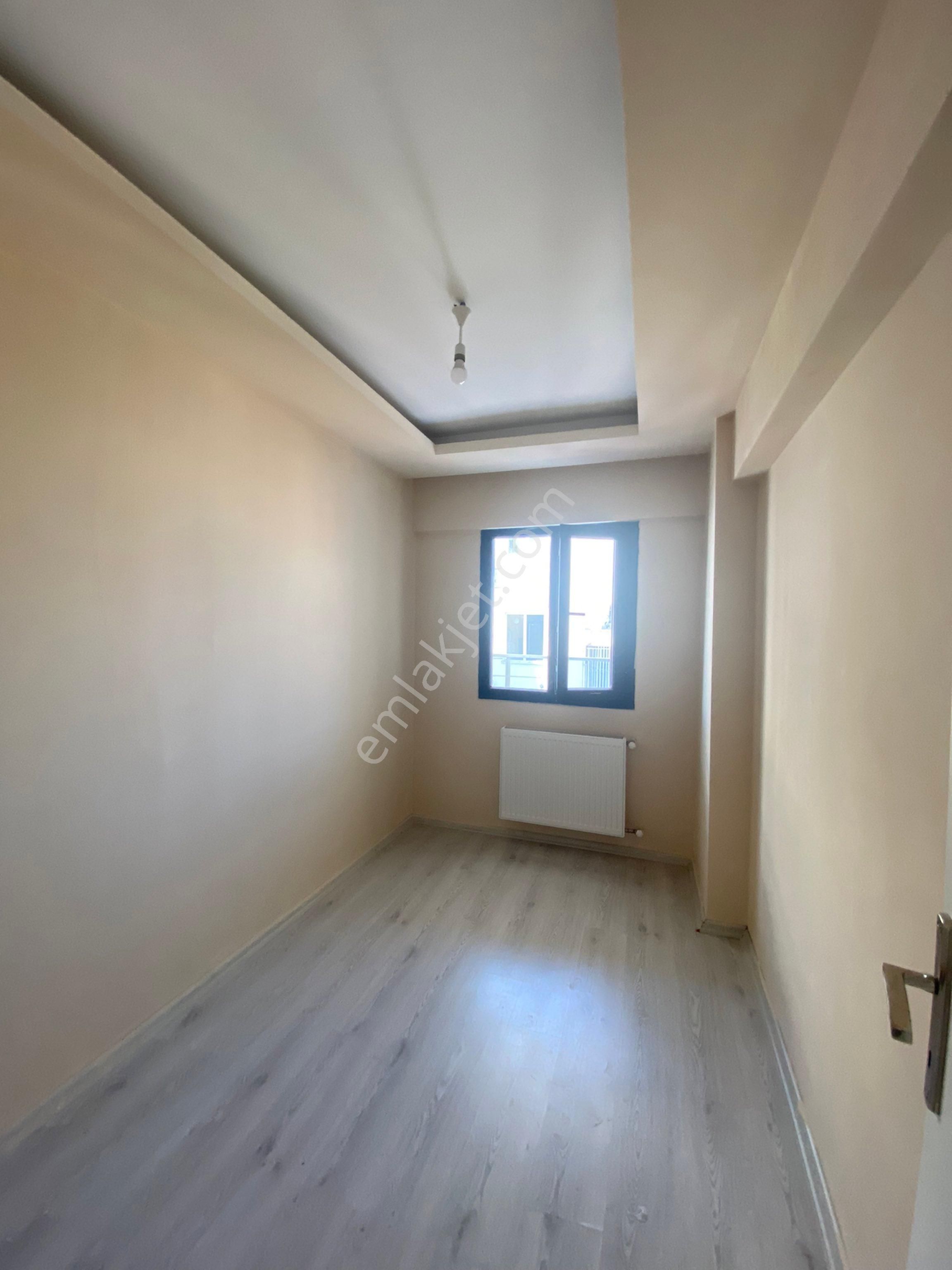 Söke Emlak Ofisinden Kuşadasında Doğalgazlı Kiralık Daire - Görsel 14