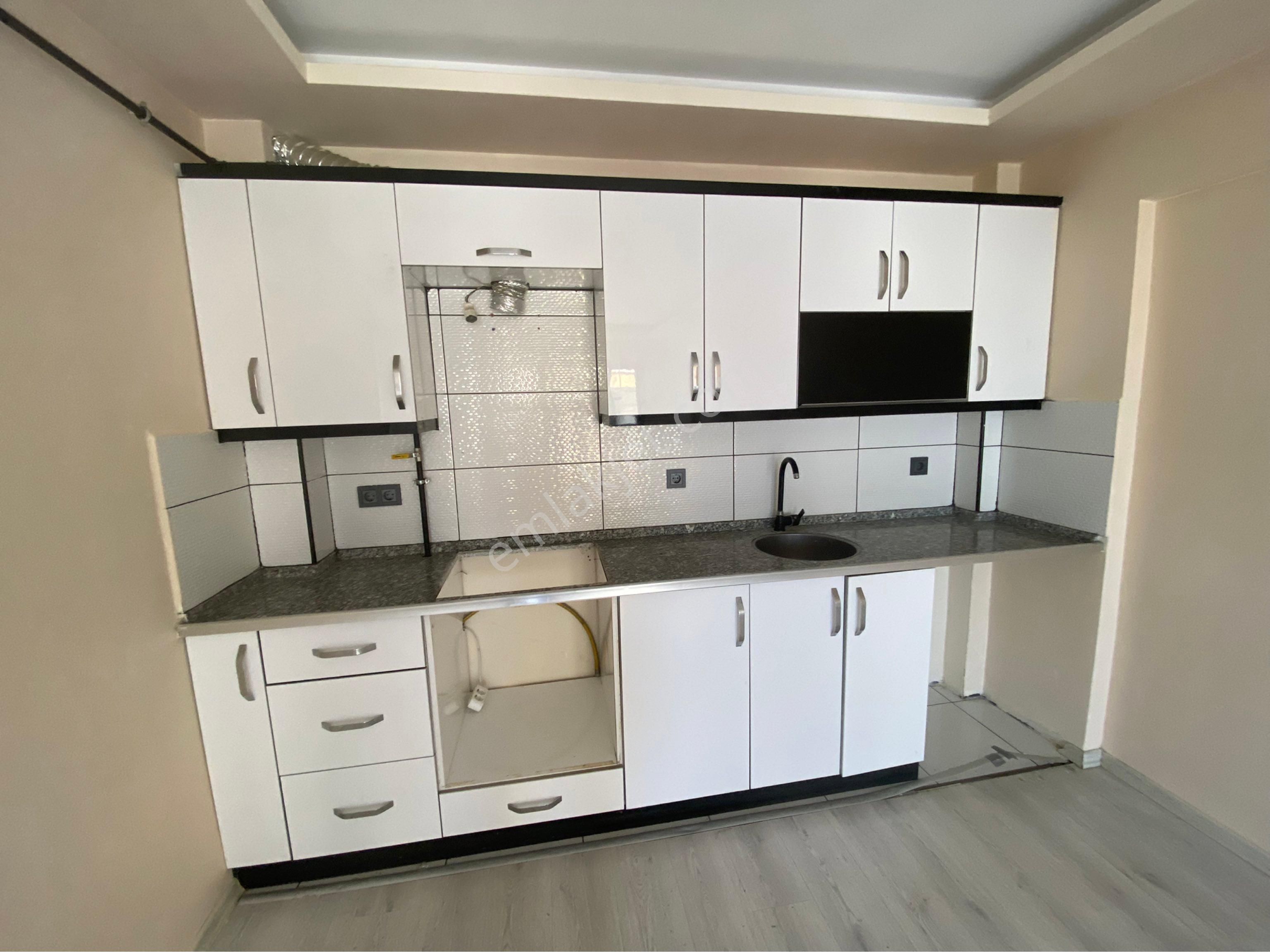 Söke Emlak Ofisinden Kuşadasında Doğalgazlı Kiralık Daire - Görsel 20