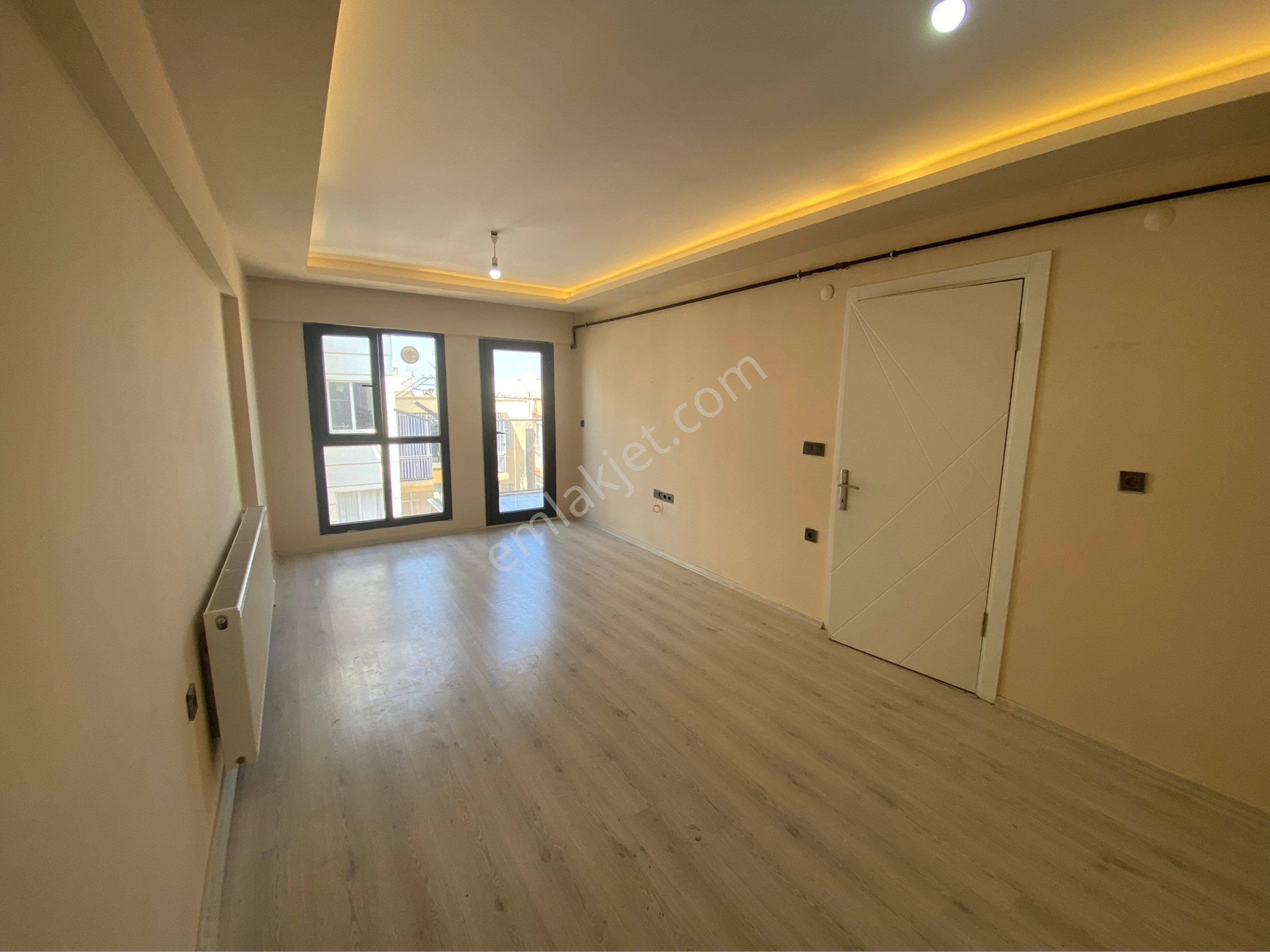 Söke Emlak Ofisinden Kuşadasında Doğalgazlı Kiralık Daire - Görsel 16
