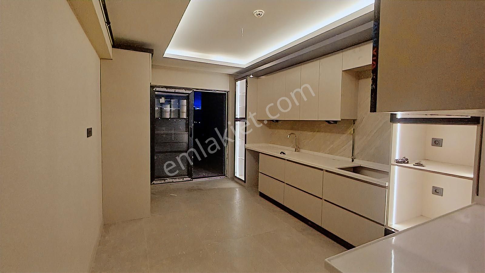 Ahi Mesut Mahallesi Geniş, Ferah, Modern, Lüks 3+1 Satılık Daire - Görsel 11