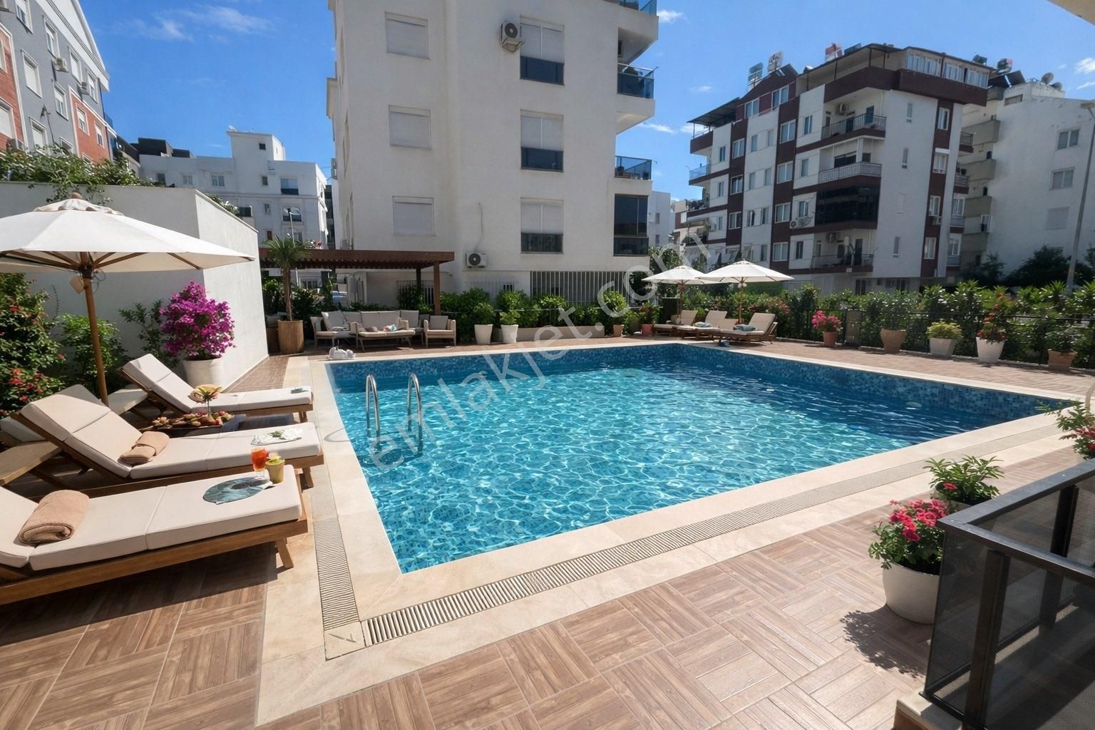 Artıdan Yatırımlık Fırsat Site İçi Havuzlu 1+1