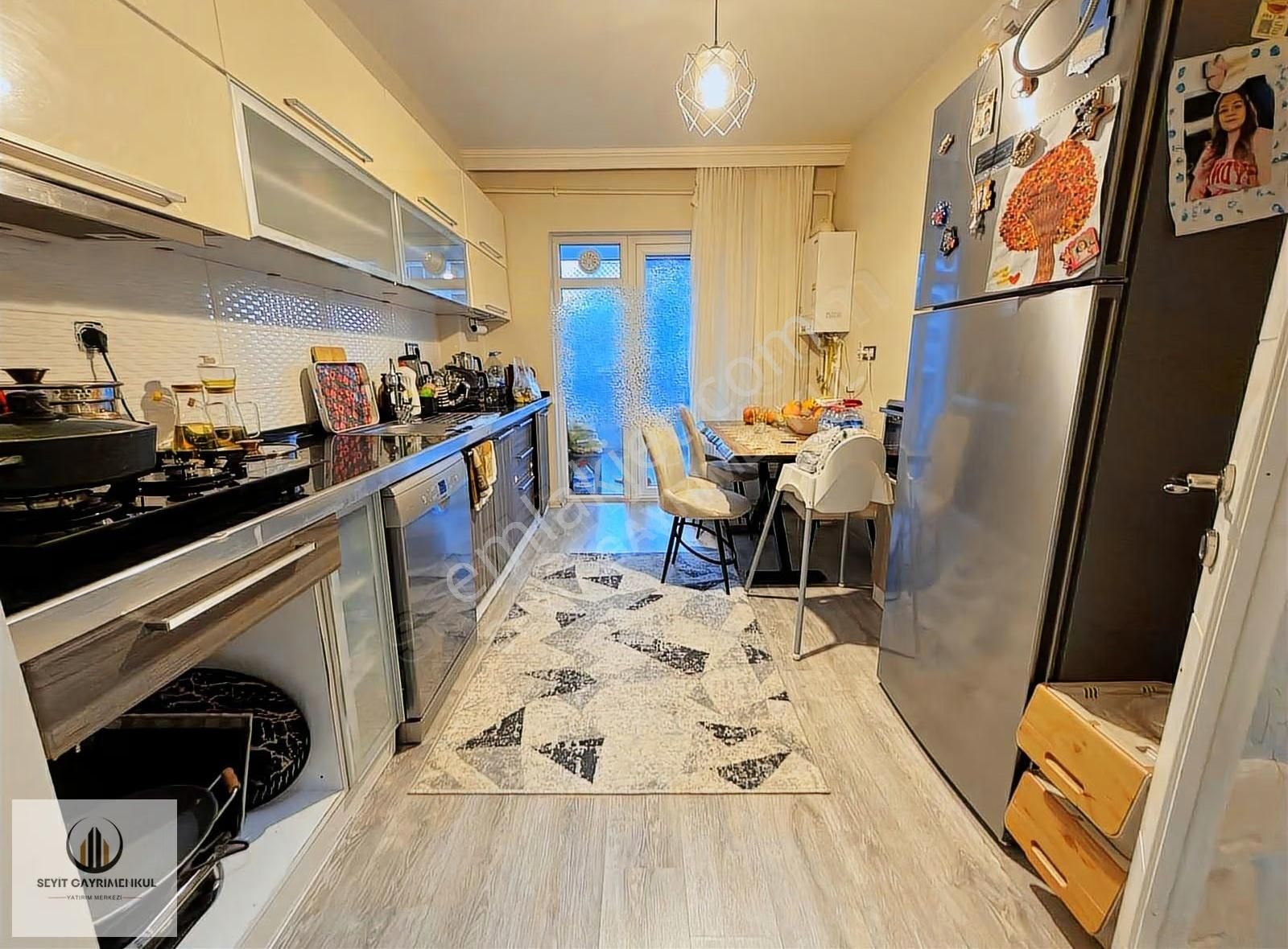 ▄tek Yetkili▄duralialıç Mah.şehitler Cad.üzeri Full Yapılı 145m2