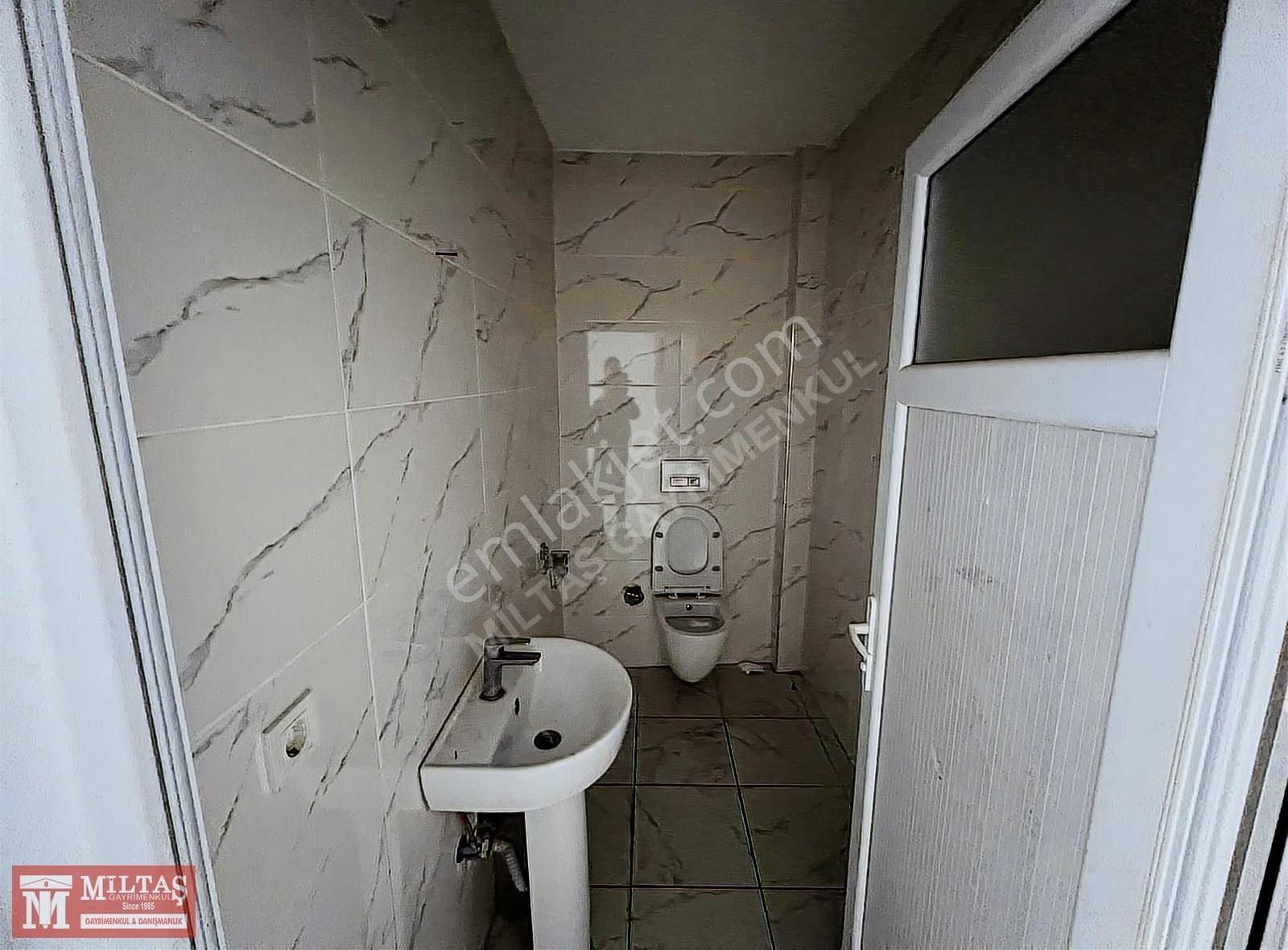 Kaçırılmayacak Fırsat 400 M² Ferah Ve Prestijli Ticari Alan - Görsel 9