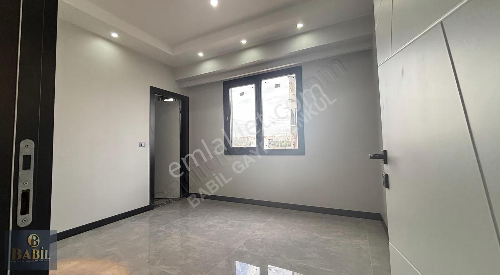 Babilden Şemiklerde 3+1 Daire- Ebeveyn Banyo Sıfır Bina - Görsel 13