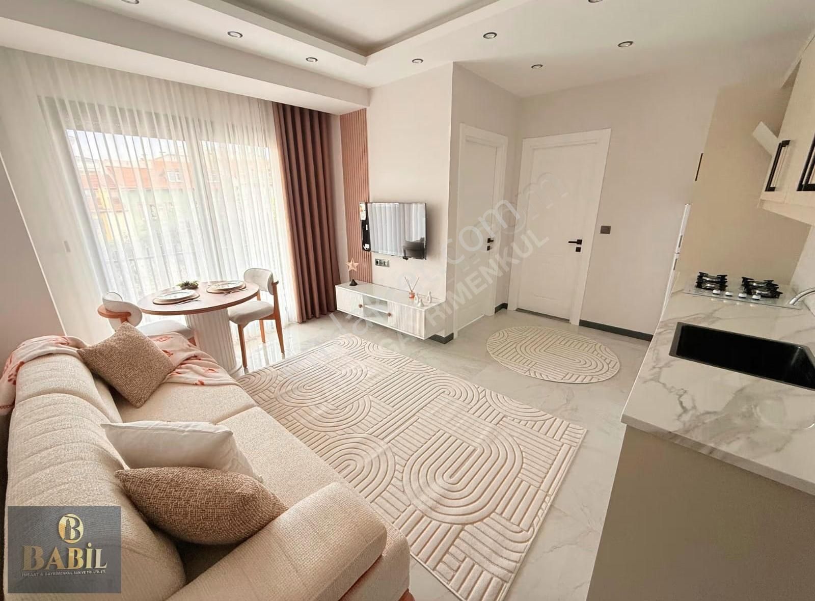 Cerrahi Hastanesine Yürüme Mesafesinde-1+1 Sıfır Butik Daireler