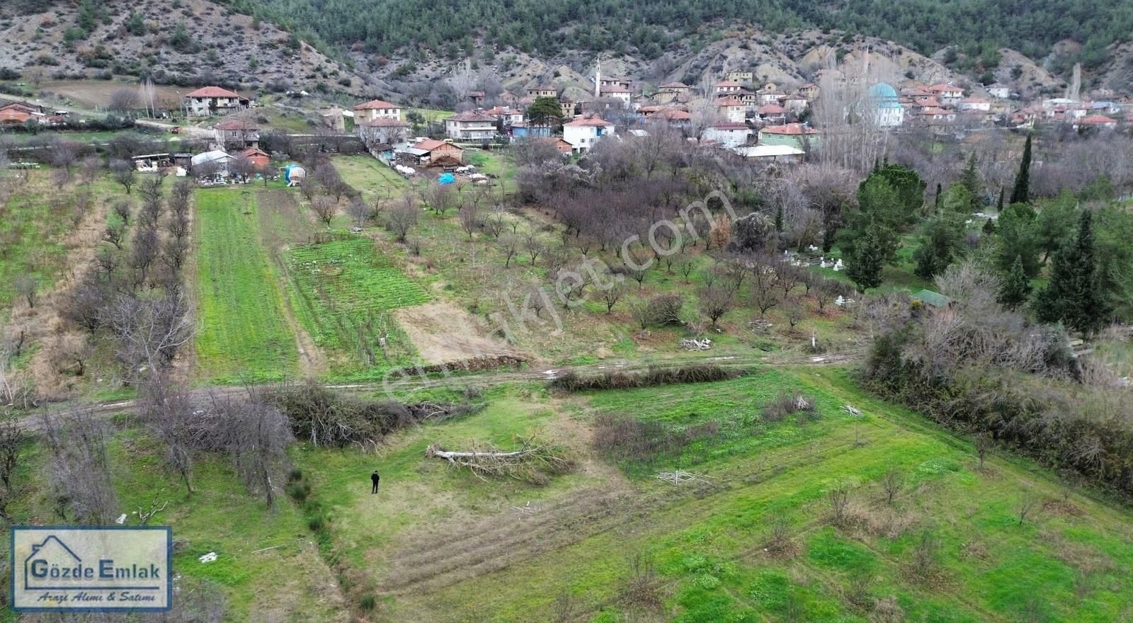 Geyve Şehrende Köye 100metre Yola Cepheli 357 M² Düz Zemin Araz - Görsel 26