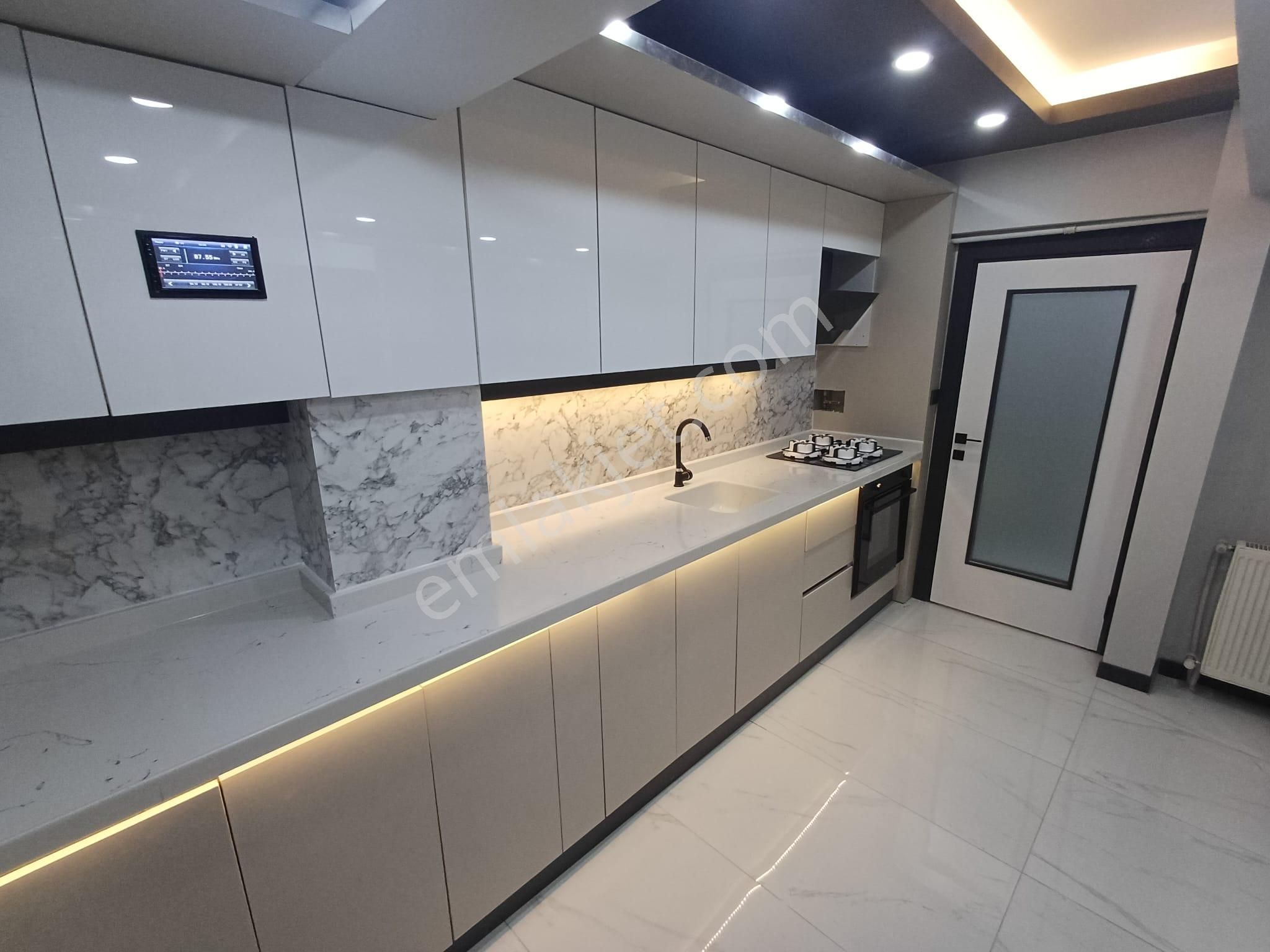 Yazıcı Emlak Tan Sincan Akşemsettin Mahallesinde Salon Bağımsız Satılık 3+1 Daire - Görsel 21