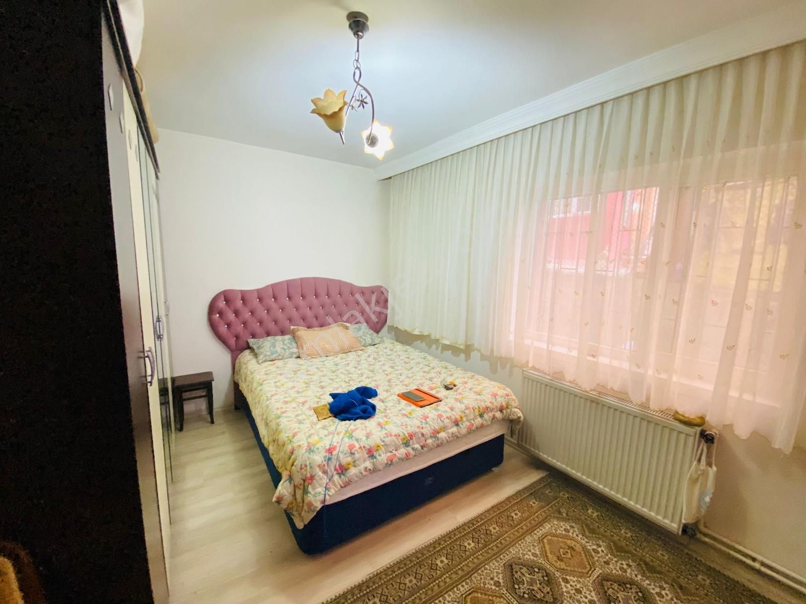 Valentia'dan Sokullu Cadde Üzeri Satılık Geniş Bağımsız Daire !! - Görsel 2