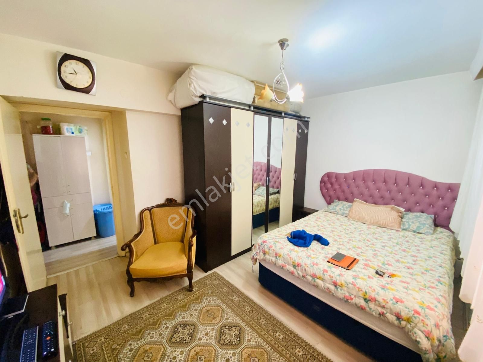 Valentia'dan Sokullu Cadde Üzeri Satılık Geniş Bağımsız Daire !! - Görsel 11