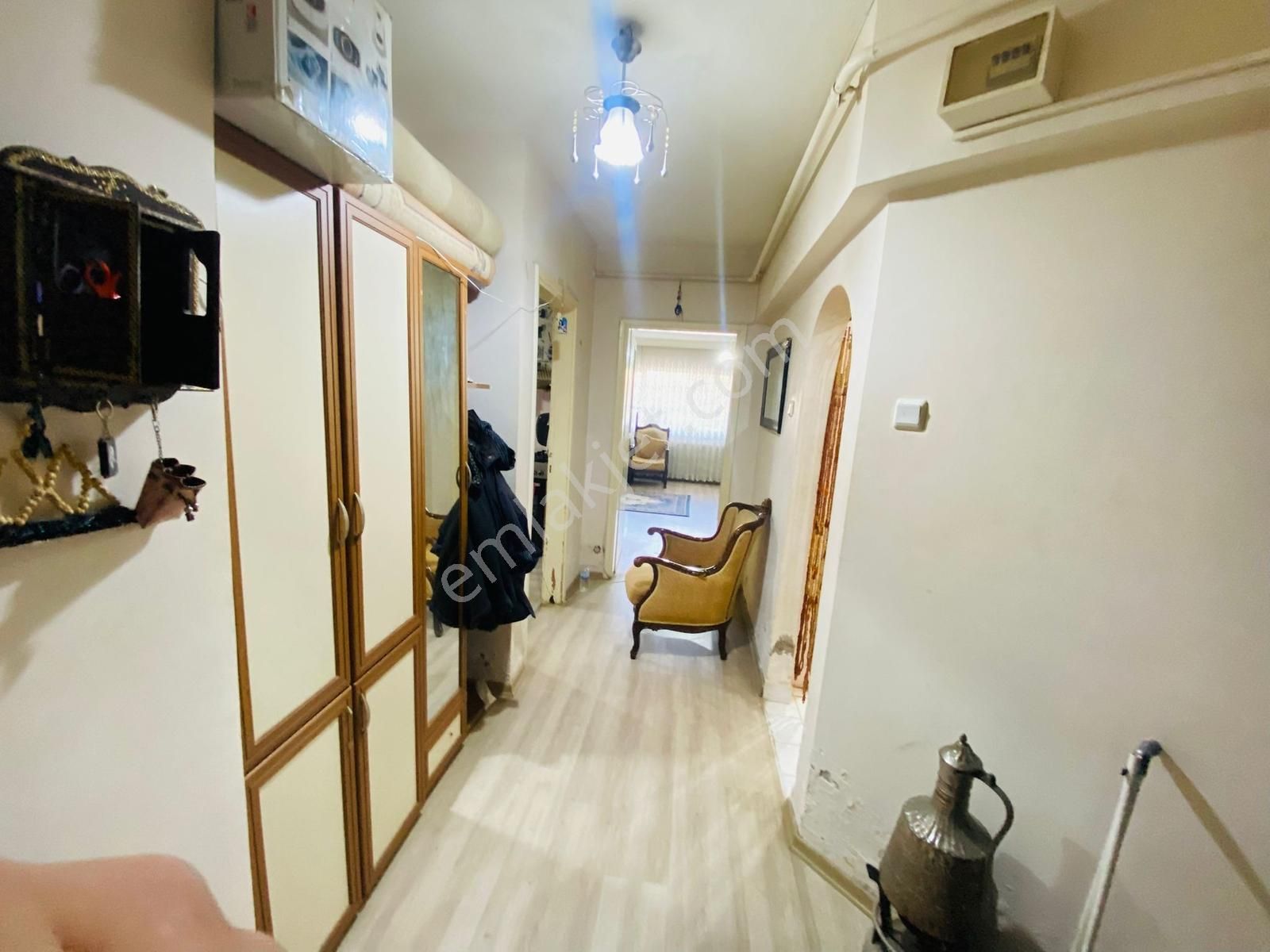 Valentia'dan Sokullu Cadde Üzeri Satılık Geniş Bağımsız Daire !! - Görsel 15