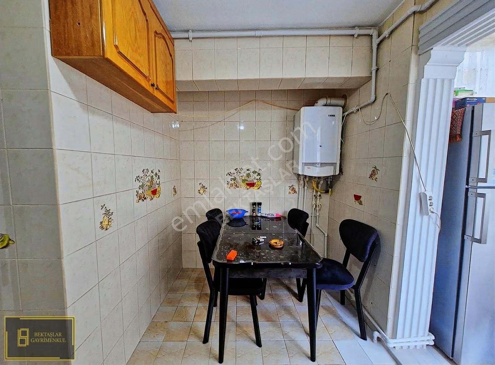 Metroya 10 Dk,arakat,balkon,ayrı Wc'li,içi Yapılı,geniş (3+1) - Görsel 32