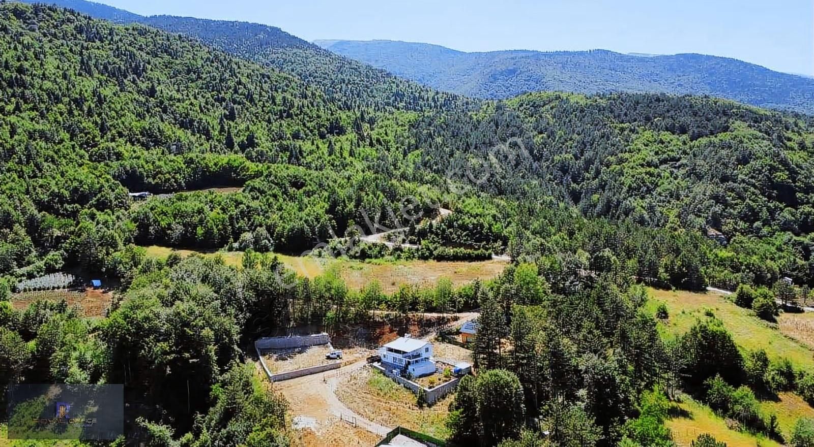 Royal Office | Kestel Orhaniye Köyünde Satılık 376 M2 Bahçe