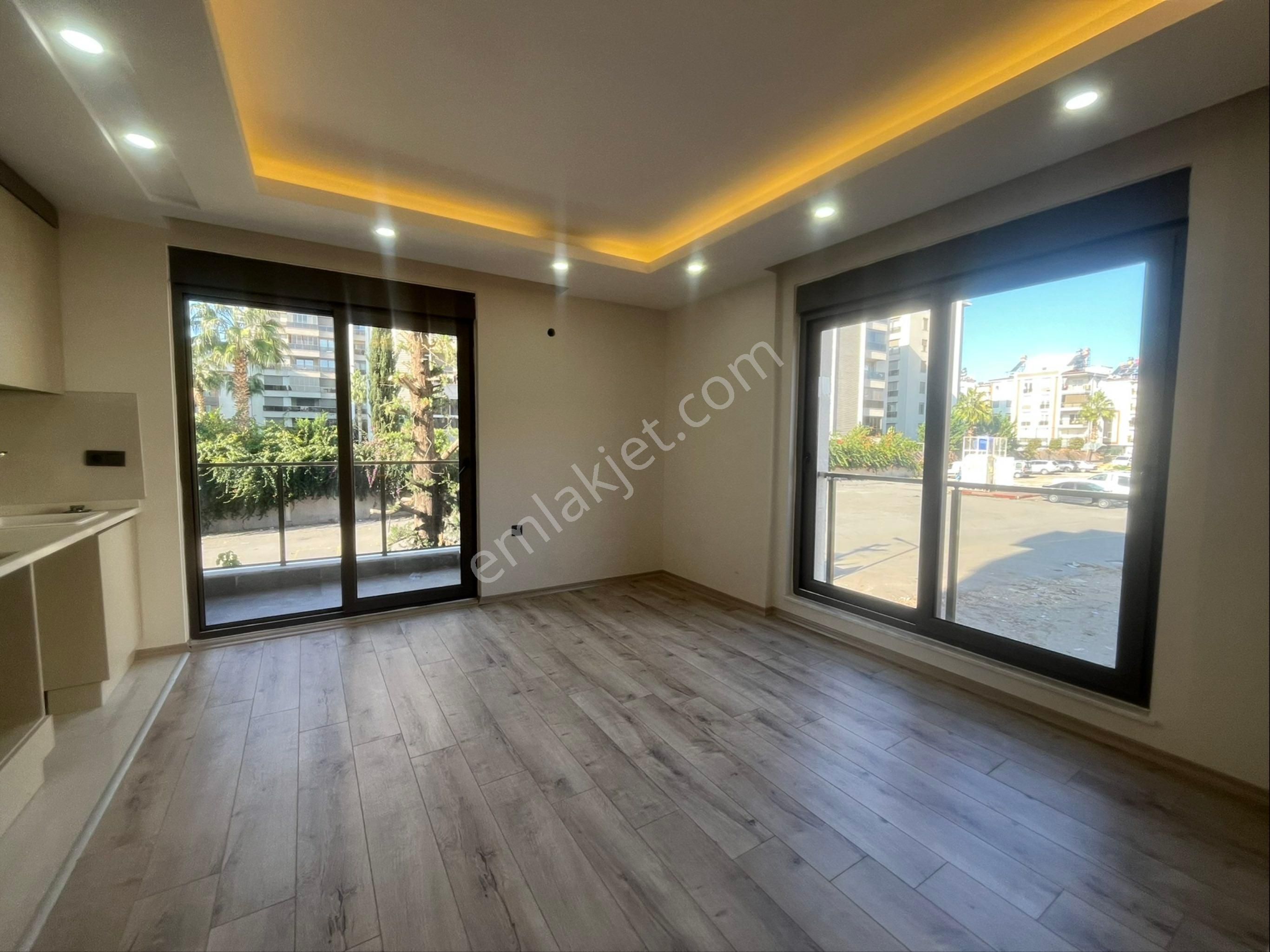 Artı Dan Mevlan Petrol Arkası Sıfır 2+1 - Görsel 6