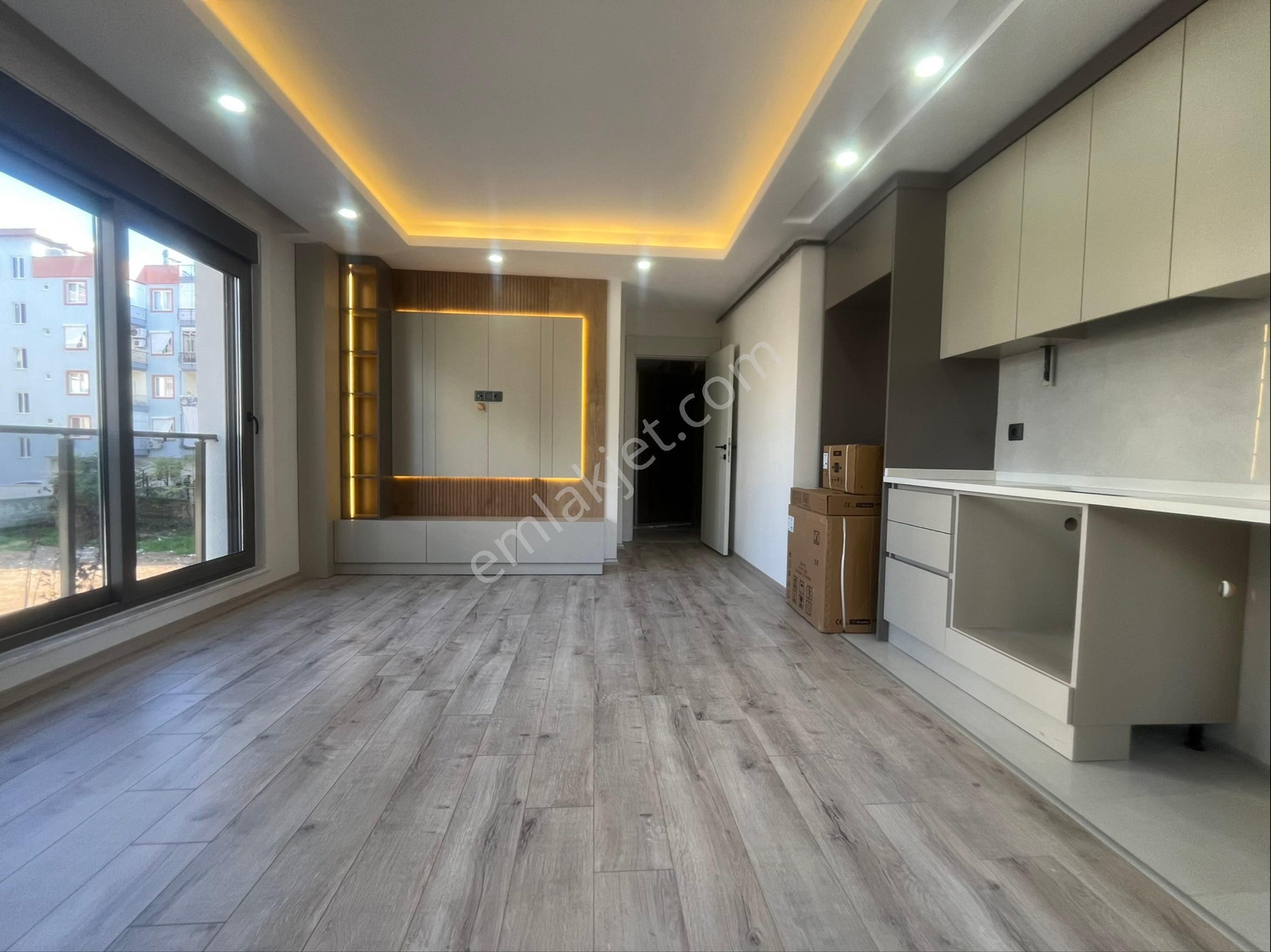 Artı Dan Mevlan Petrol Arkası Sıfır 2+1 - Görsel 4