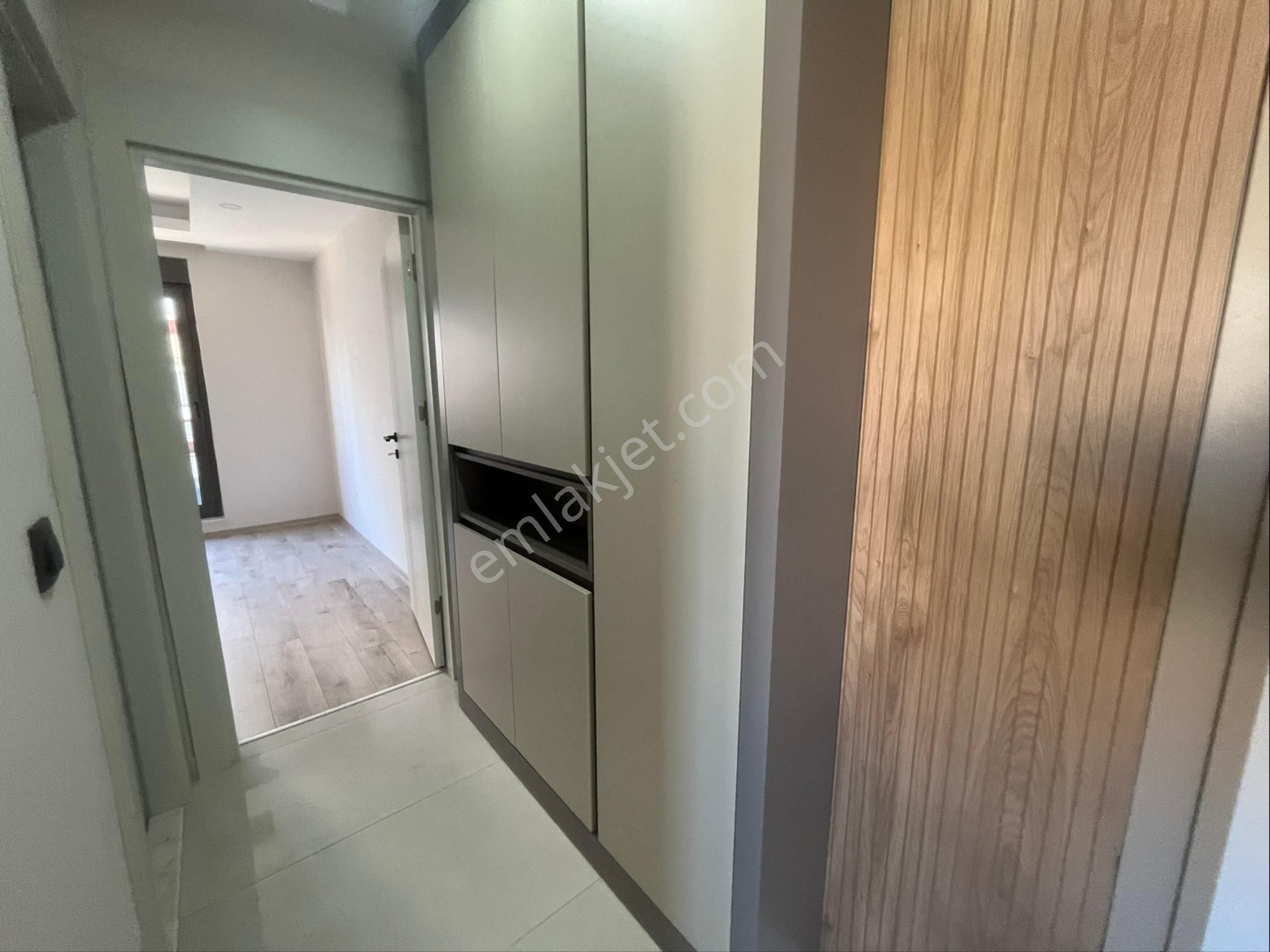 Artı Dan Mevlan Petrol Arkası Sıfır 2+1 - Görsel 7