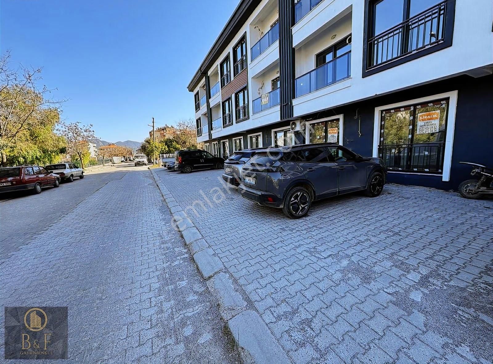 Emek Mahallesinde Kiralık 1+1 Daire - Görsel 2
