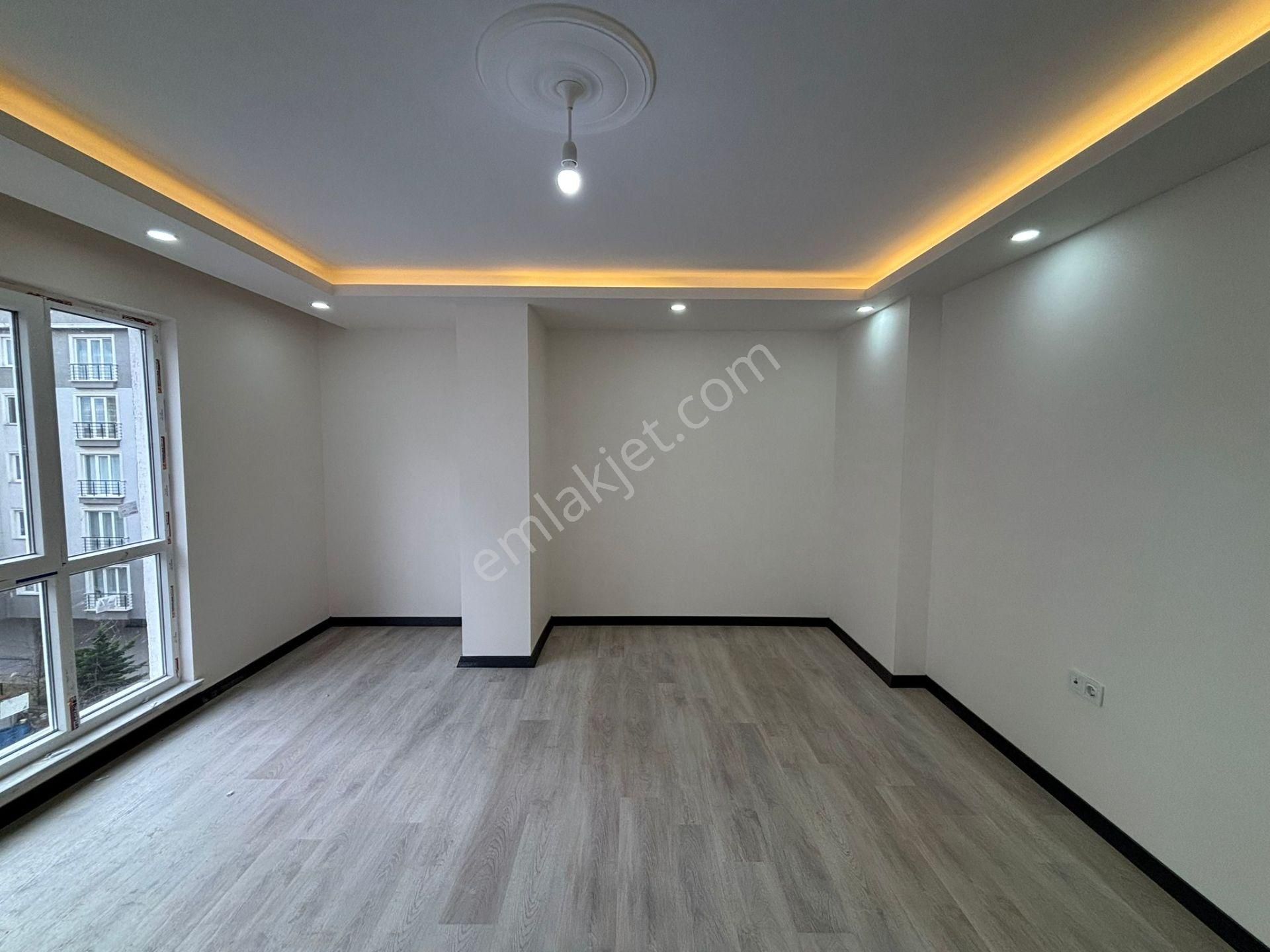 **eryıldız İnşaat'tan**merkezi Konumda İskanlı K.otoparklı 2+1**4.kat Güney Cephe - Görsel 18