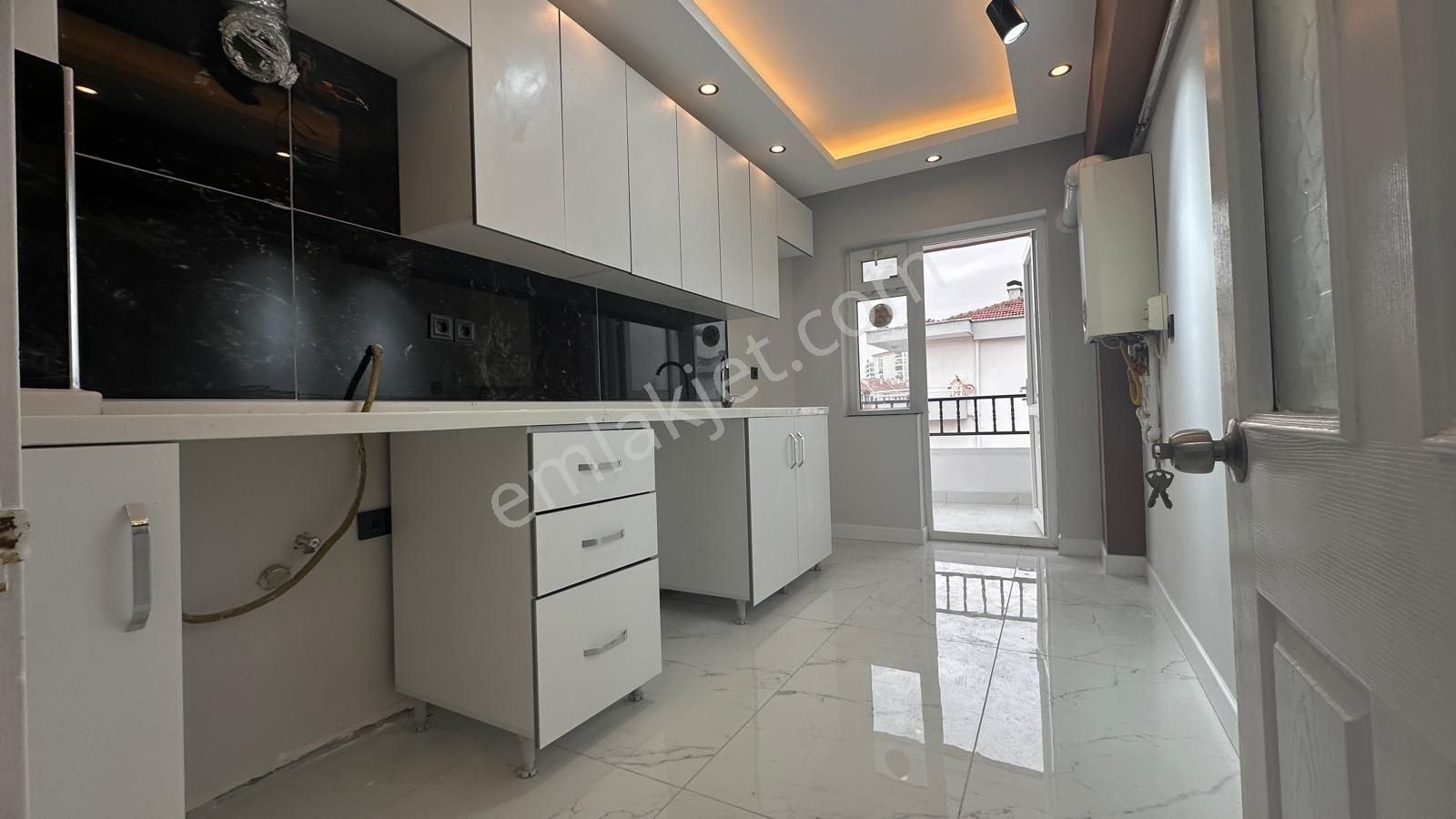 Fsn Den Pınarbaşında Köşe Bina Full Yapılı Katta 3+1 Lüx Daire - Görsel 4