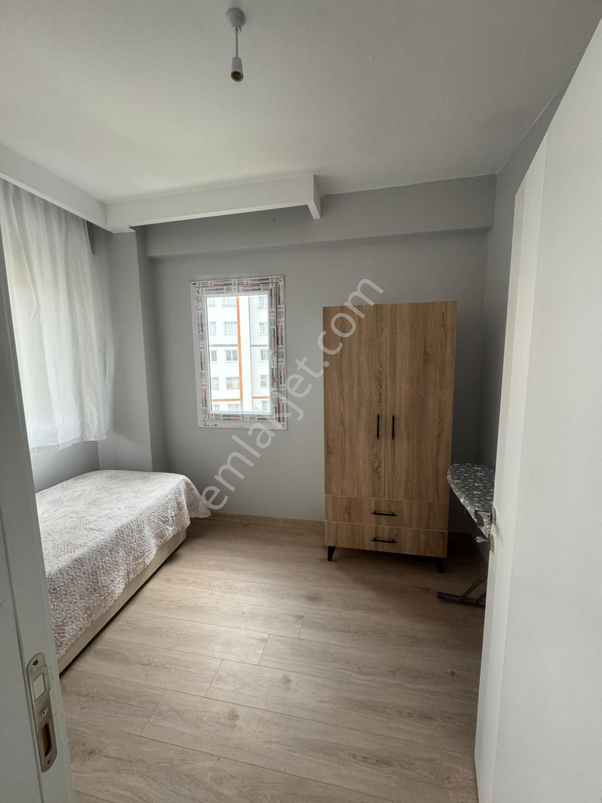 Adana Sarıçamda Gültepe Gelinçik Caddesi Yakınında 1+1 Eşyaları Sıfır Kiralık Fırsat Daire .. - Görsel 5