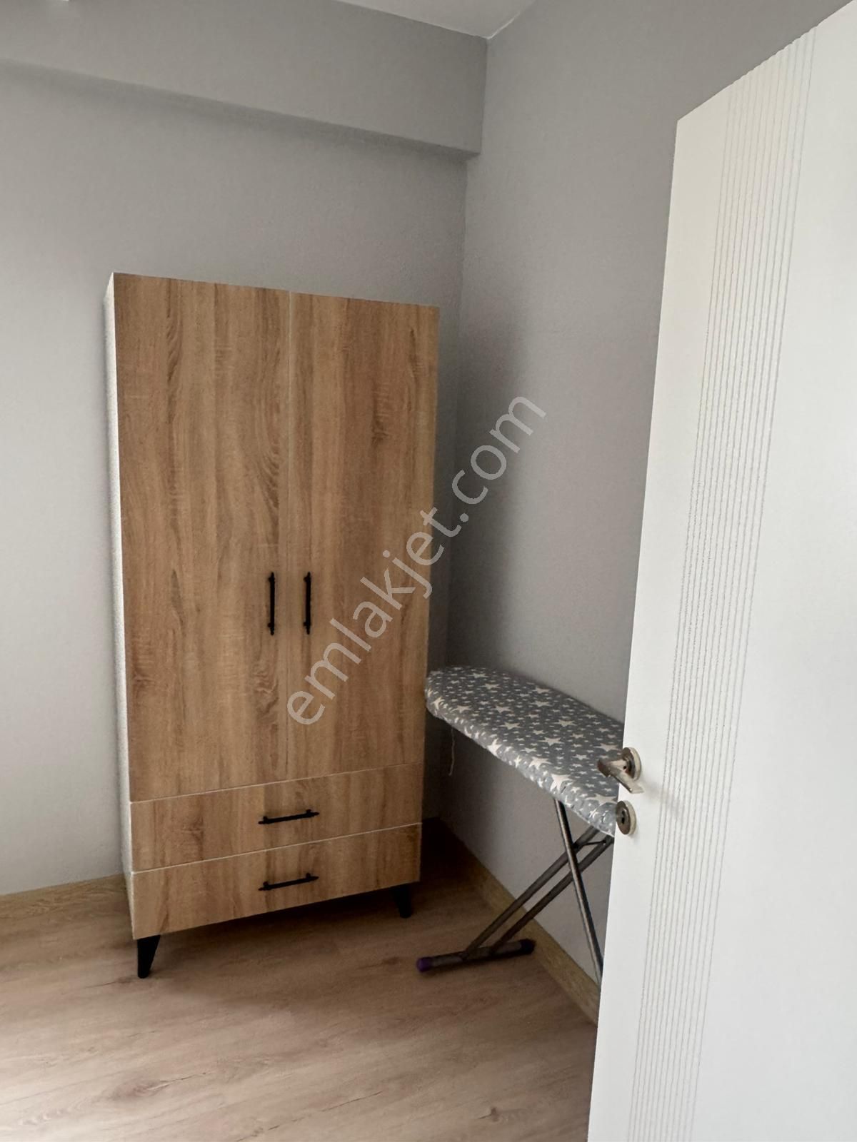 Adana Sarıçamda Gültepe Gelinçik Caddesi Yakınında 1+1 Eşyaları Sıfır Kiralık Fırsat Daire .. - Görsel 6