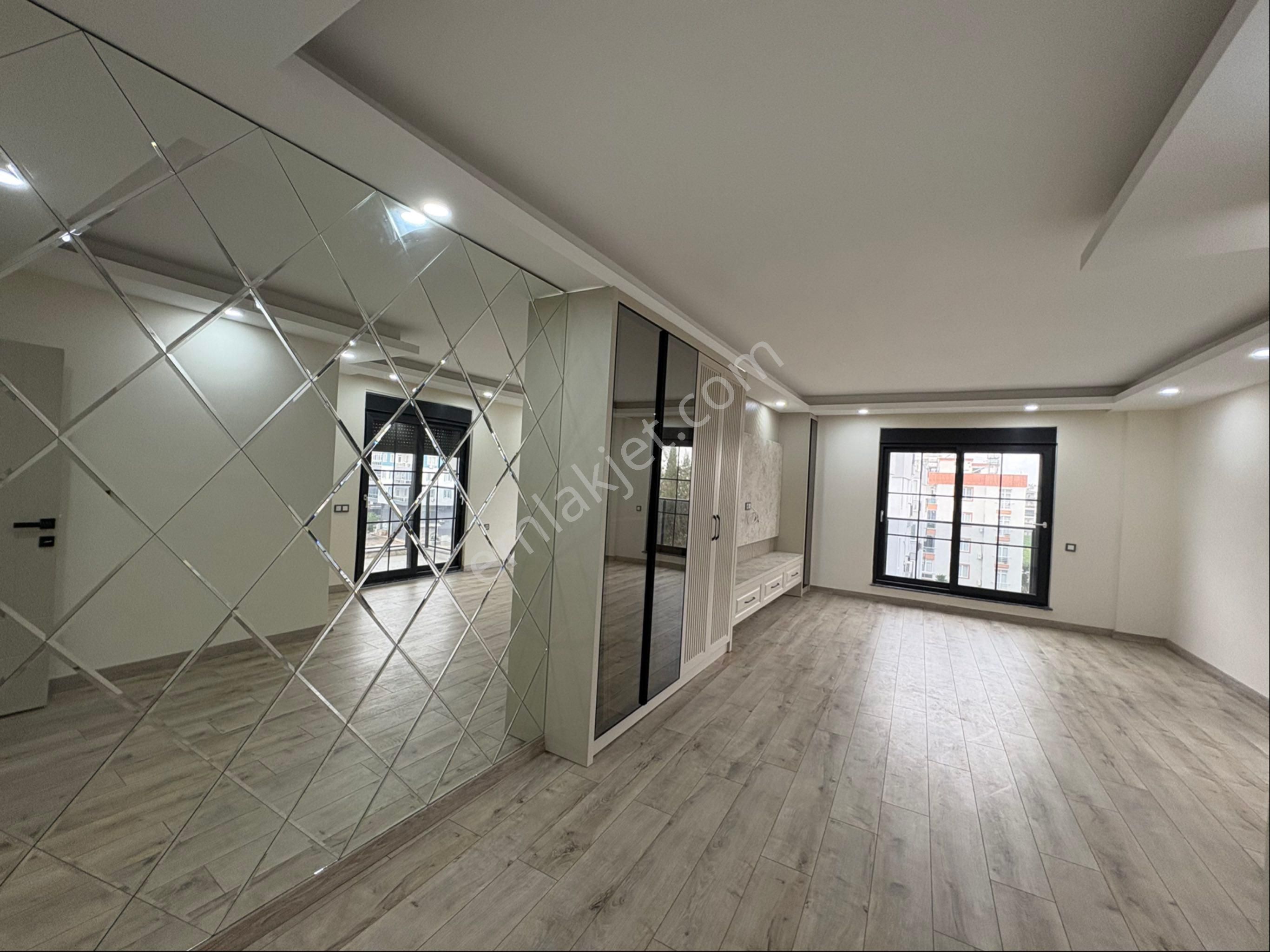 Artı Dan Muhteşem Ultra Lüx Cadde Dibi 4+1 - Görsel 8