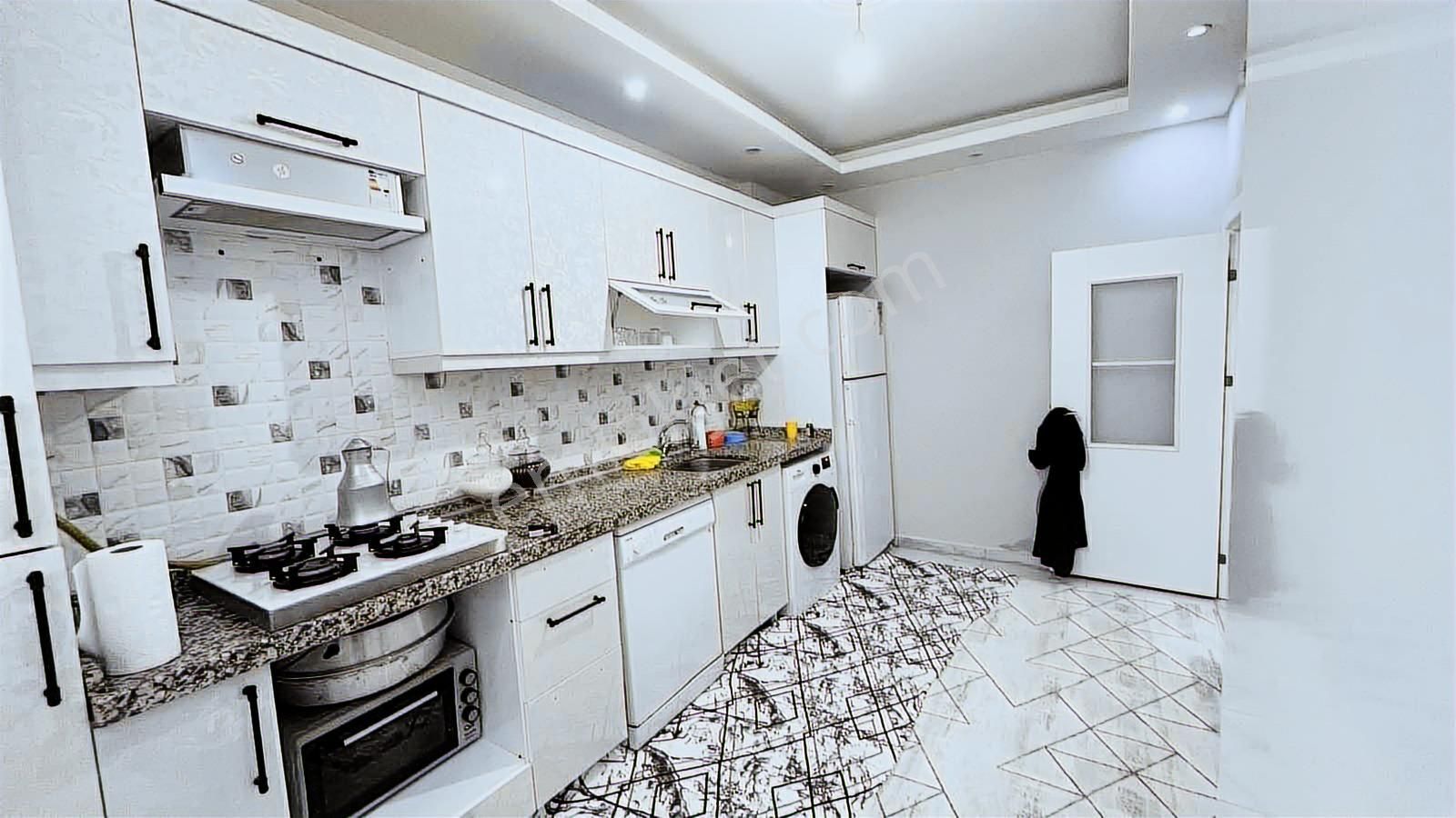 Yoldaş İnşaat'tan Satılık 2+1 95 M2 5 Yaşında Bahçekatı Daire - Görsel 21