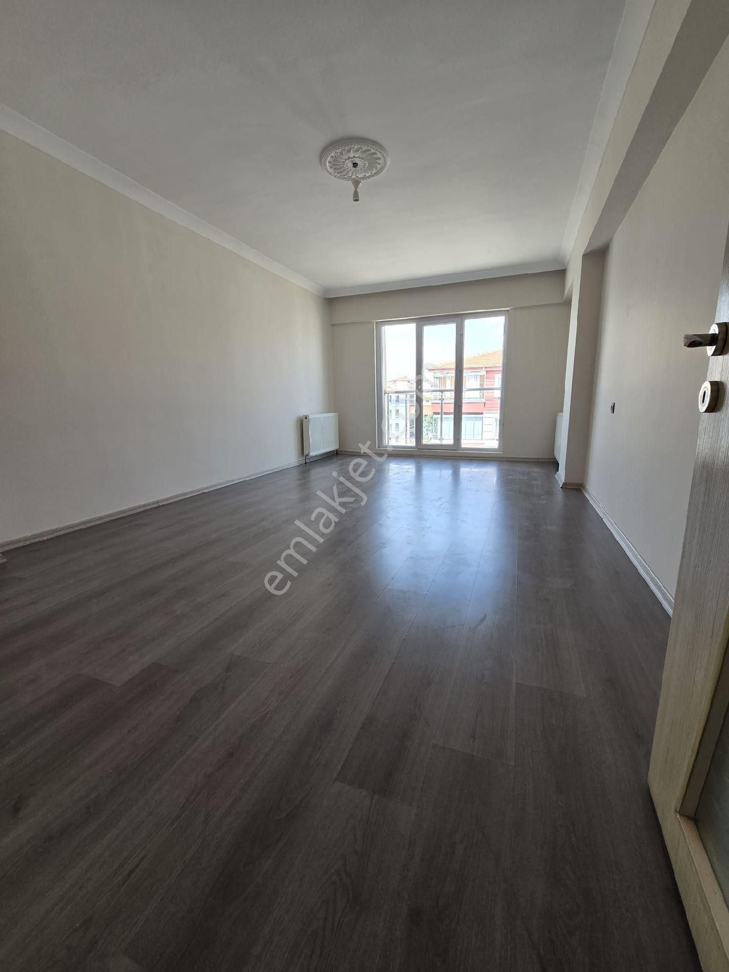 Sena Emlak Tan 3+1 Kat'ta Satılık Daire - Görsel 11