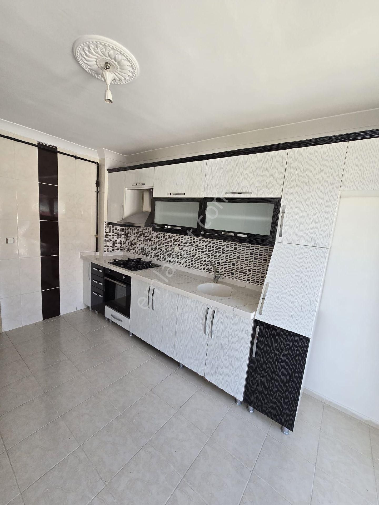 Sena Emlak Tan 3+1 Kat'ta Satılık Daire - Görsel 13