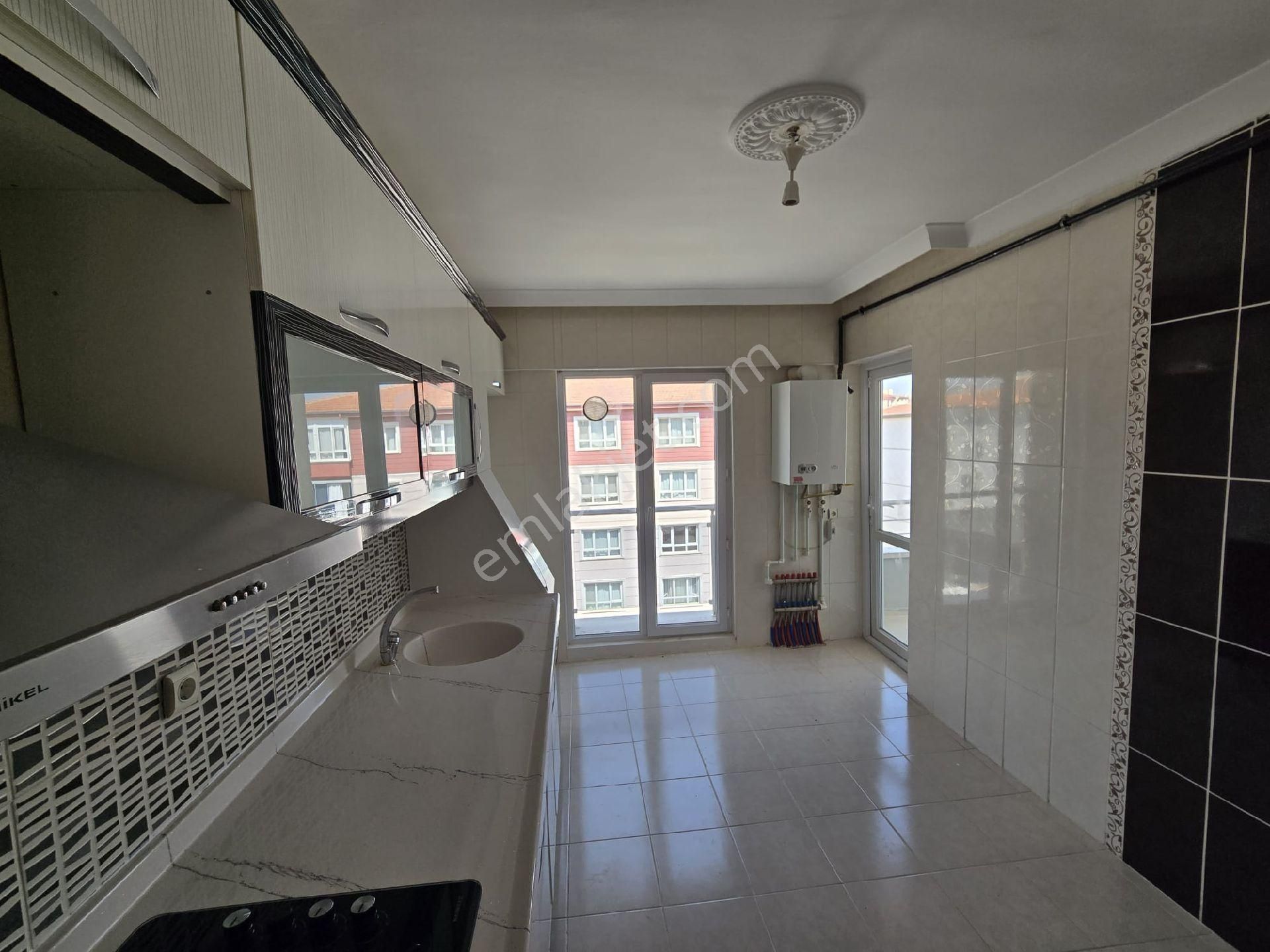 Sena Emlak Tan 3+1 Kat'ta Satılık Daire - Görsel 4