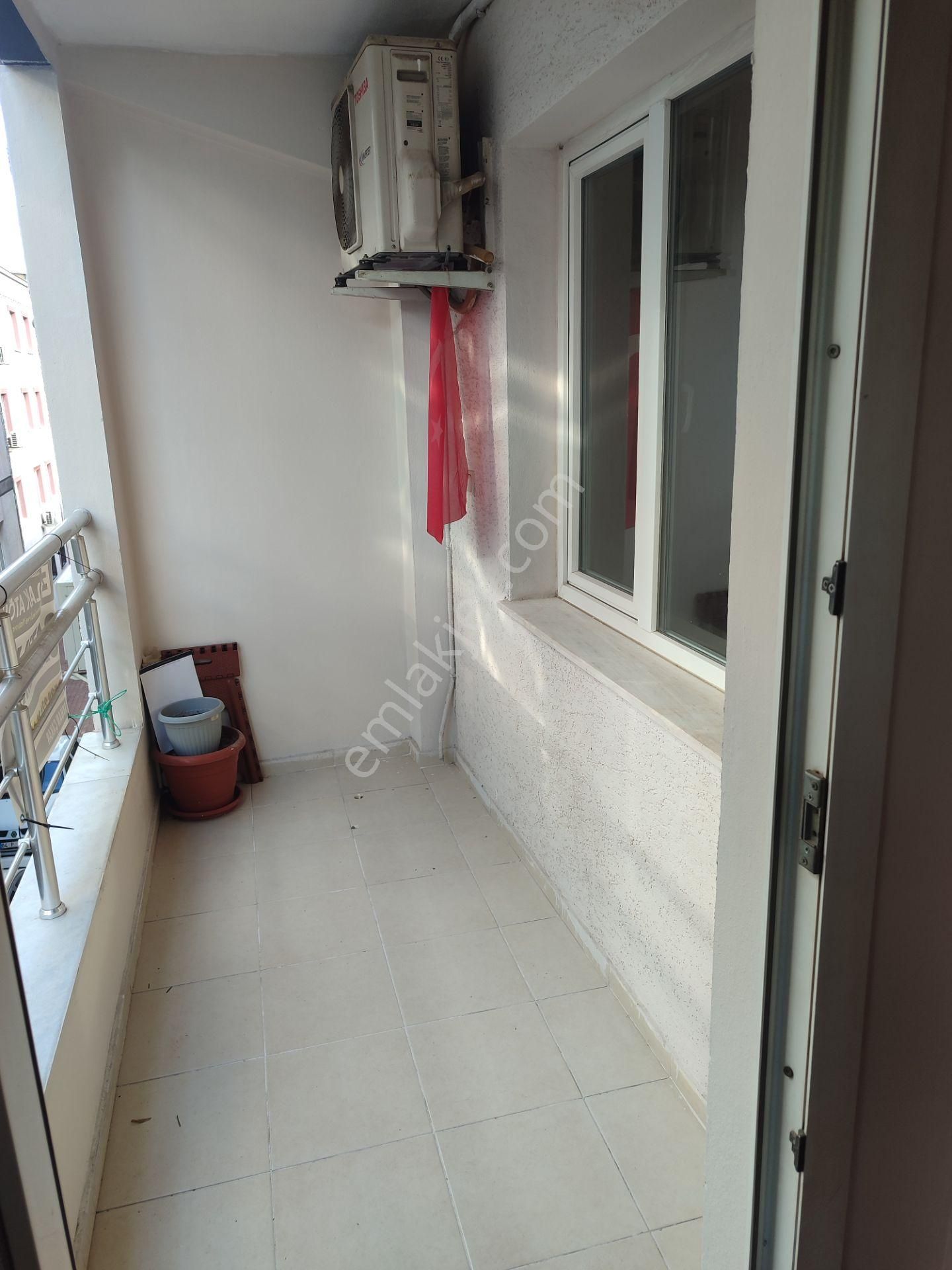 Kaya Emlak'tan Kemalpaşanın Merkezinde Satılık 2+1 Daire - Görsel 16