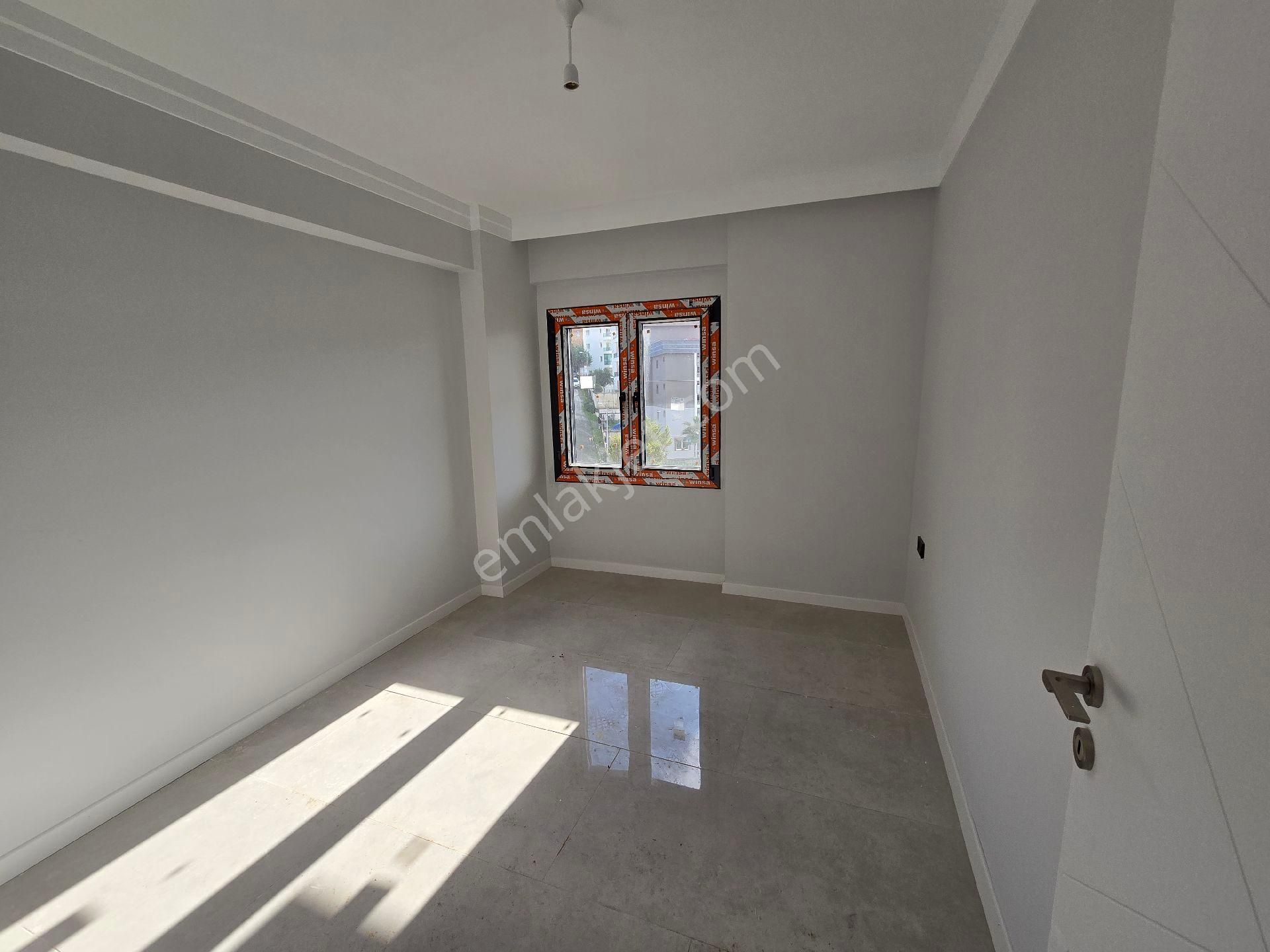 Değirmenderede Doğalgazlı Asansörlü Otoparklı Havuzlu Panjurlu Yerden Isıtmalı 1+1 2+1 Daireler - Görsel 16