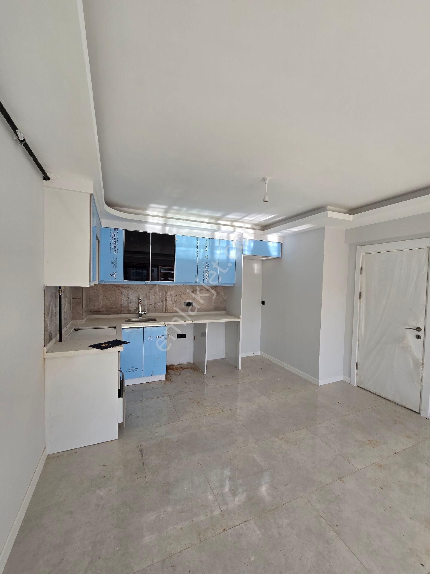 Değirmenderede Doğalgazlı Asansörlü Otoparklı Havuzlu Panjurlu Yerden Isıtmalı 1+1 2+1 Daireler - Görsel 8