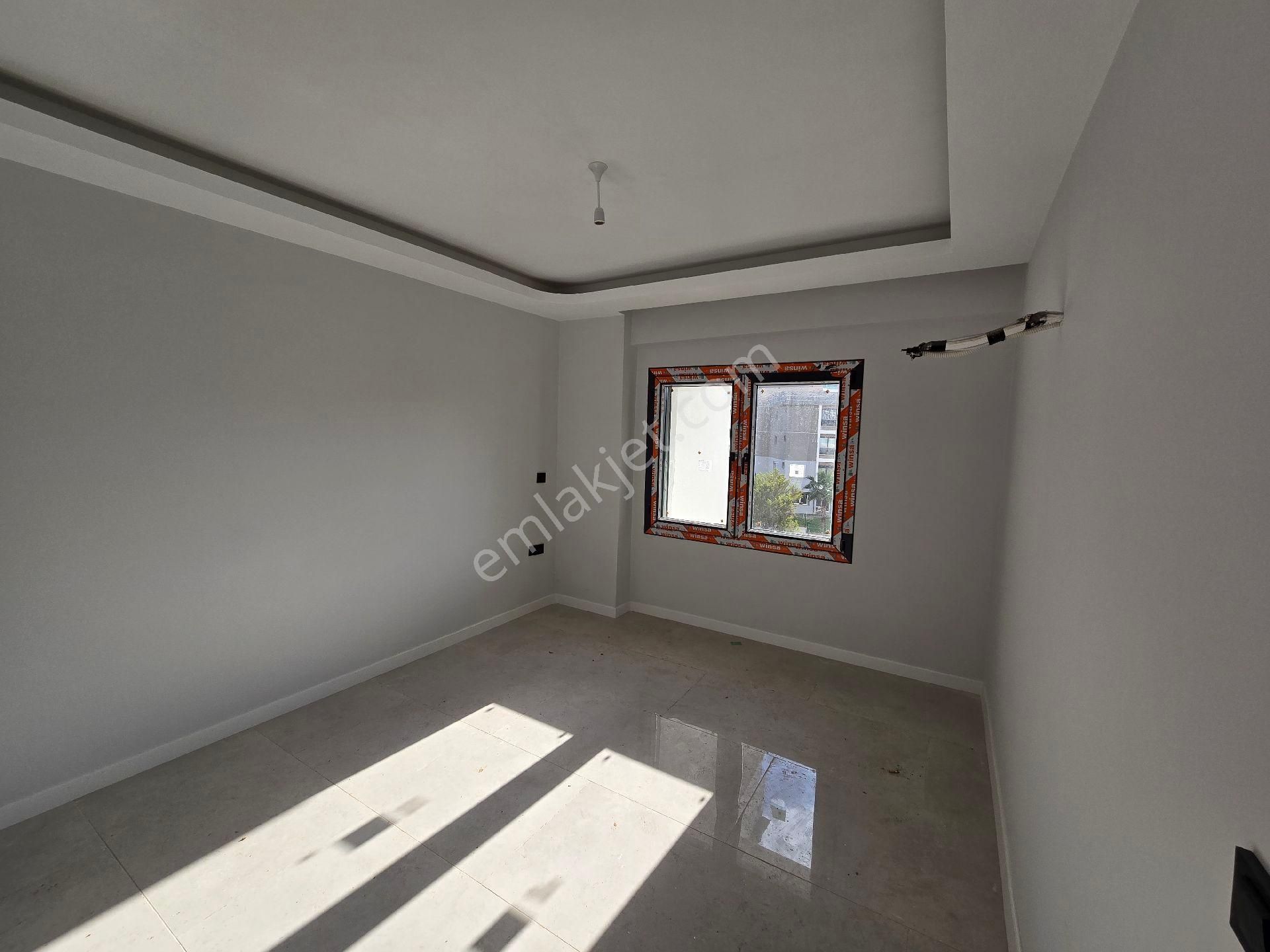 Değirmenderede Doğalgazlı Asansörlü Otoparklı Havuzlu Panjurlu Yerden Isıtmalı 1+1 2+1 Daireler - Görsel 18