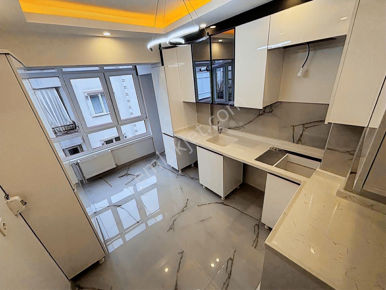 Torun^dan Ultralüx Yapılı Bağımsız Ön Cephe 3+1 Arakat Daire